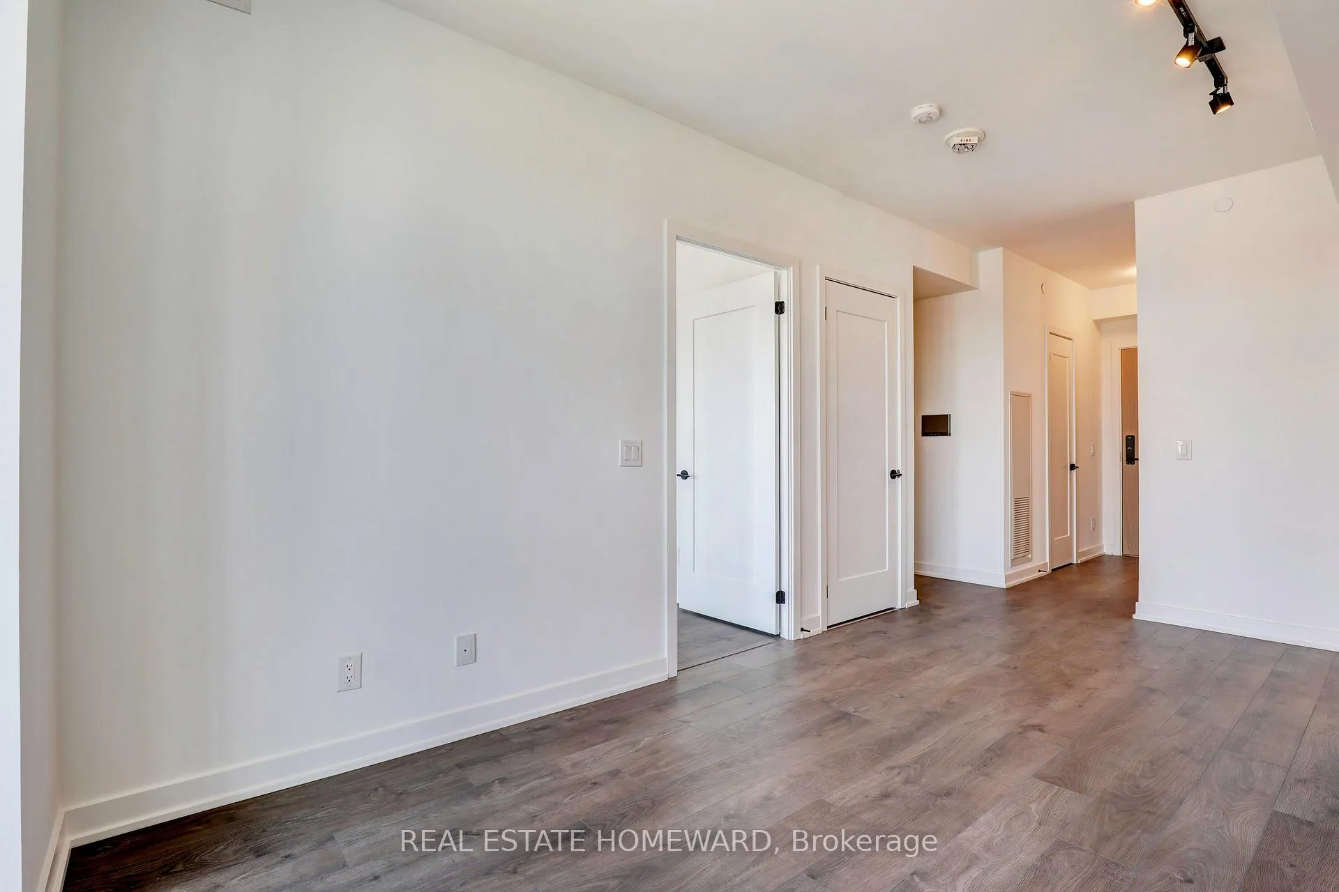 Photo 15 of Unit 2410, 5 Defries Street, Toronto, Regent Park — HOMEH