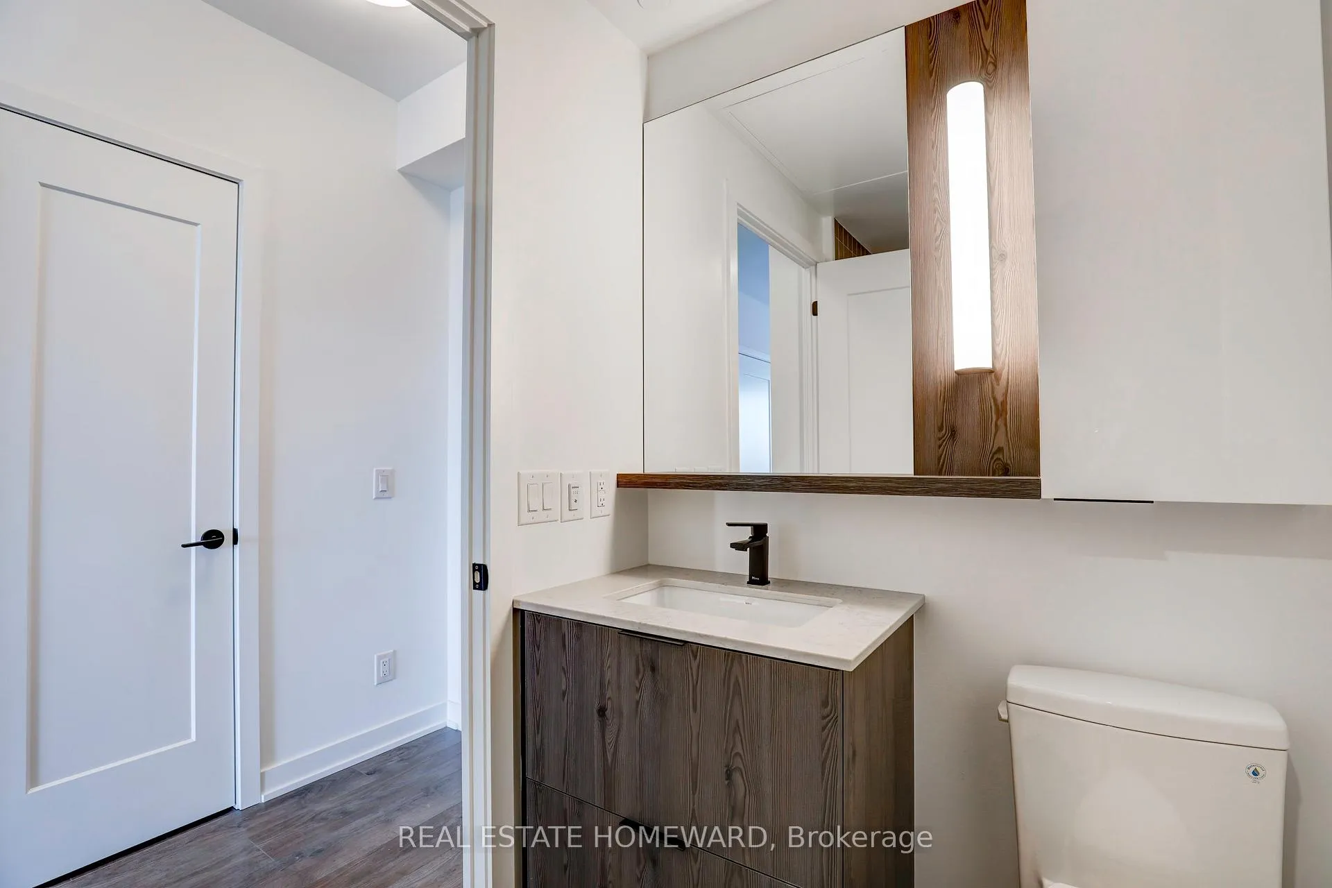 Photo 28 of Unit 2410, 5 Defries Street, Toronto, Regent Park — HOMEH