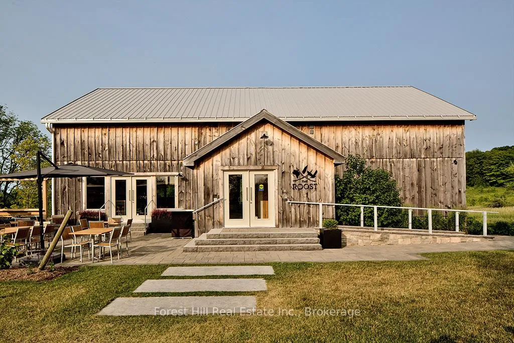 Photo 5 of 415763 10th Line, Blue Mountains — HOMEH