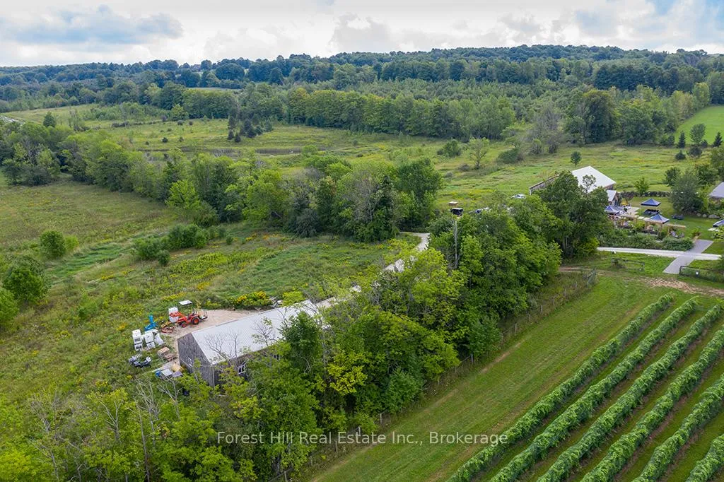 Photo 11 of 415763 10th Line, Blue Mountains — HOMEH