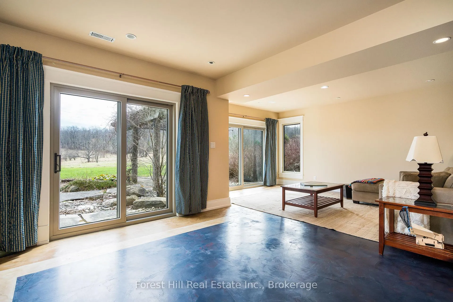 Photo 40 of 415763 10th Line, Blue Mountains — HOMEH