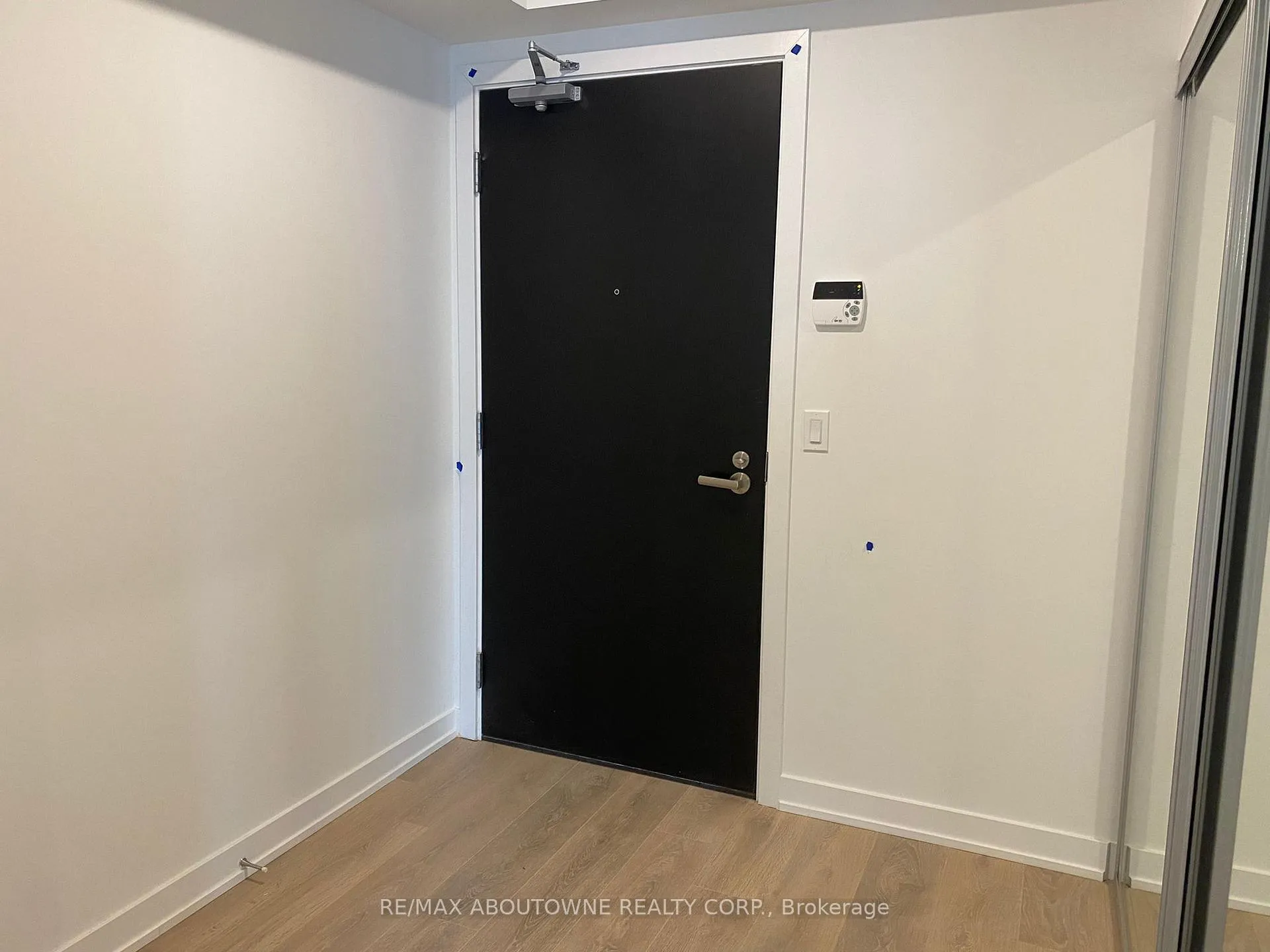 Photo 4 of Unit 5109, 501 Yonge Street, Toronto, Church-Yonge Corridor — HOMEH
