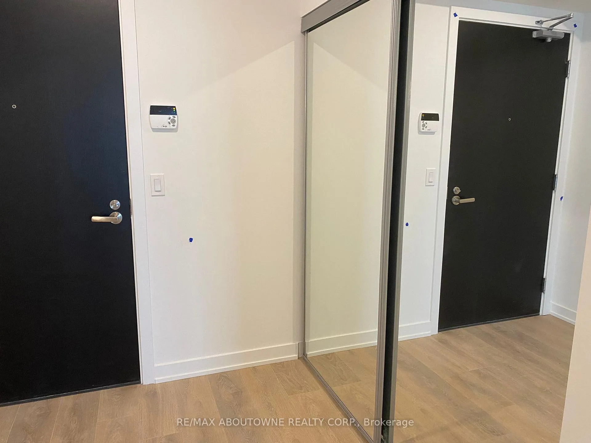 Photo 5 of Unit 5109, 501 Yonge Street, Toronto, Church-Yonge Corridor — HOMEH