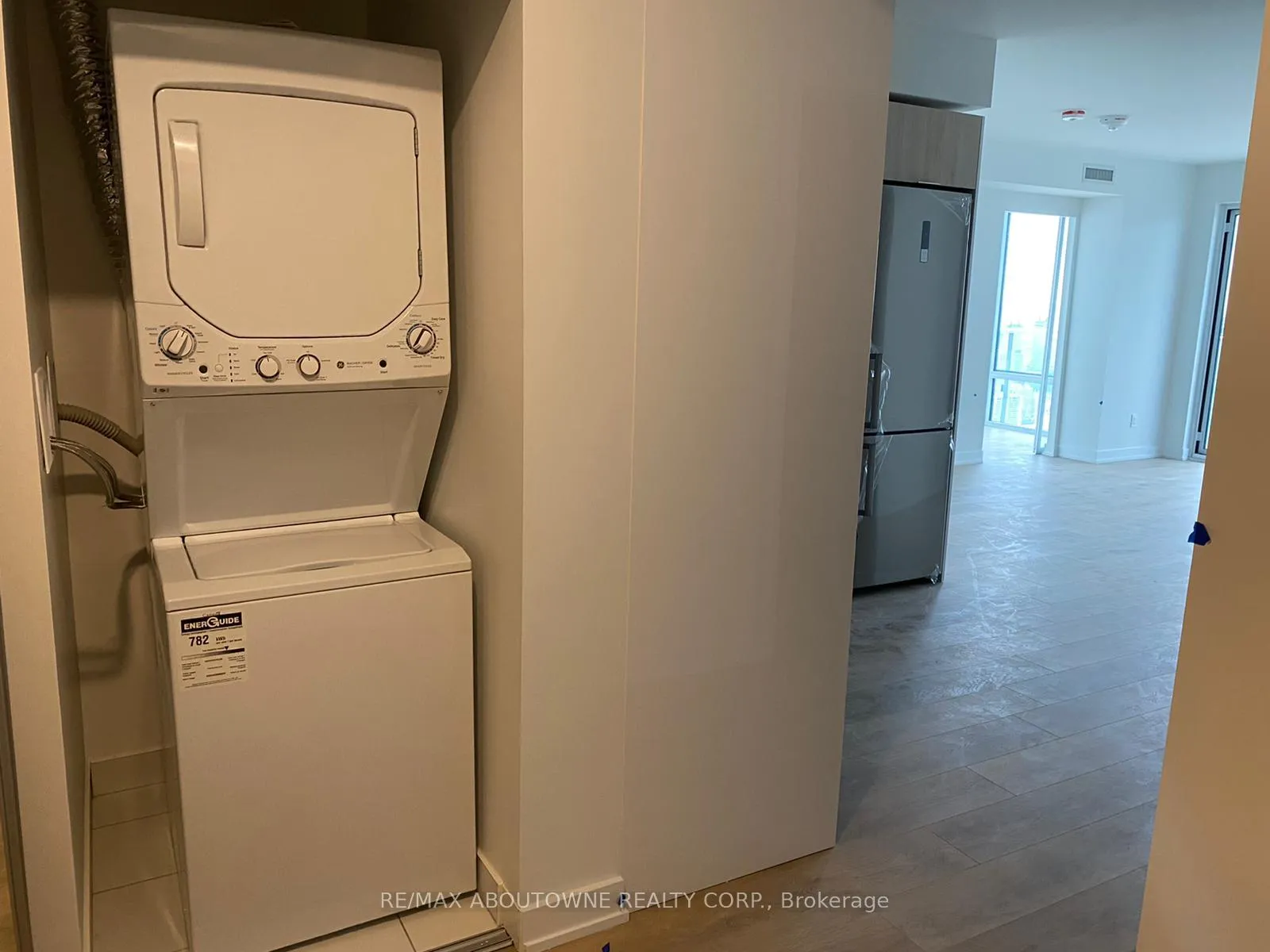 Photo 7 of Unit 5109, 501 Yonge Street, Toronto, Church-Yonge Corridor — HOMEH