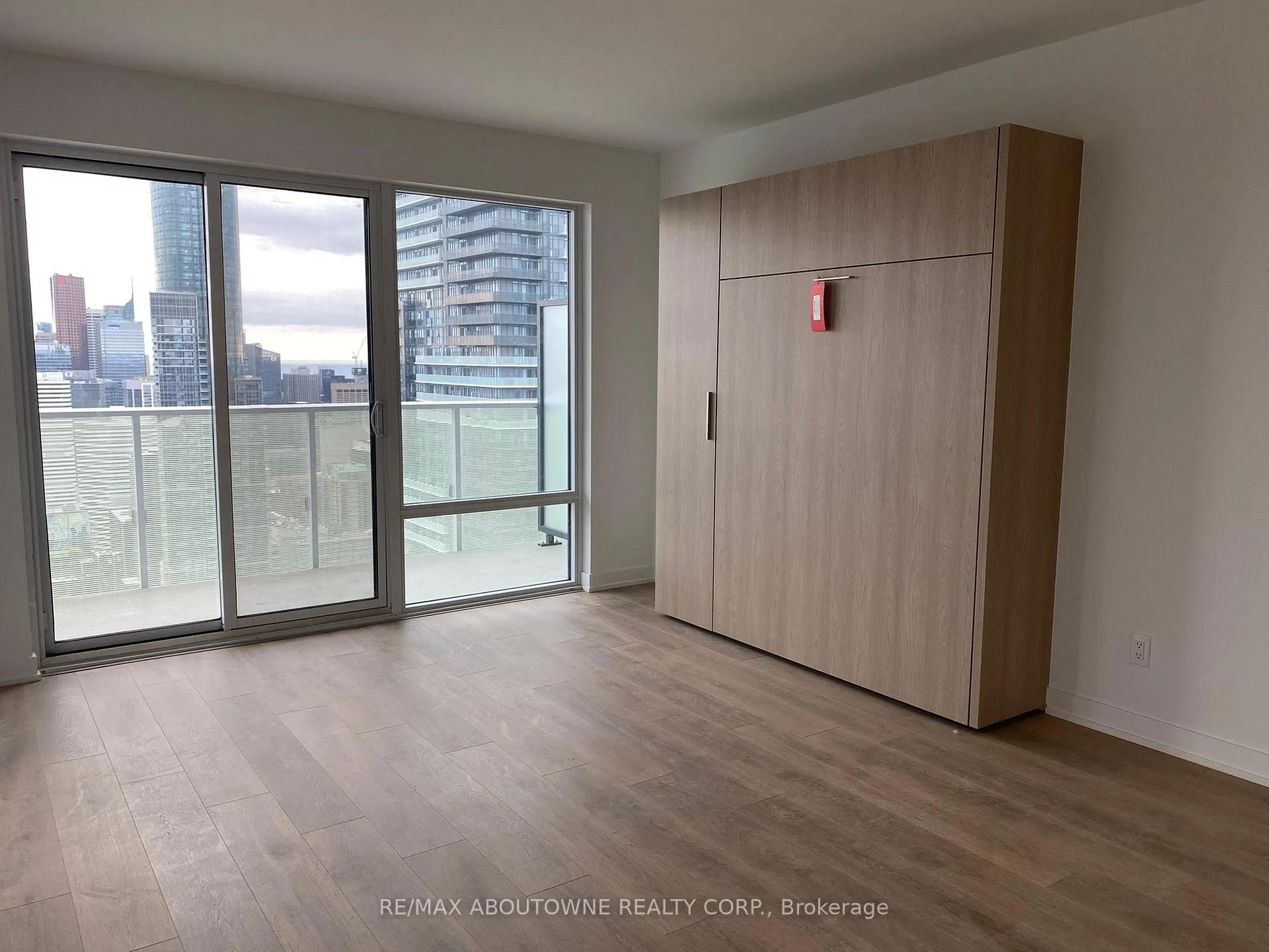Photo 12 of Unit 5109, 501 Yonge Street, Toronto, Church-Yonge Corridor — HOMEH