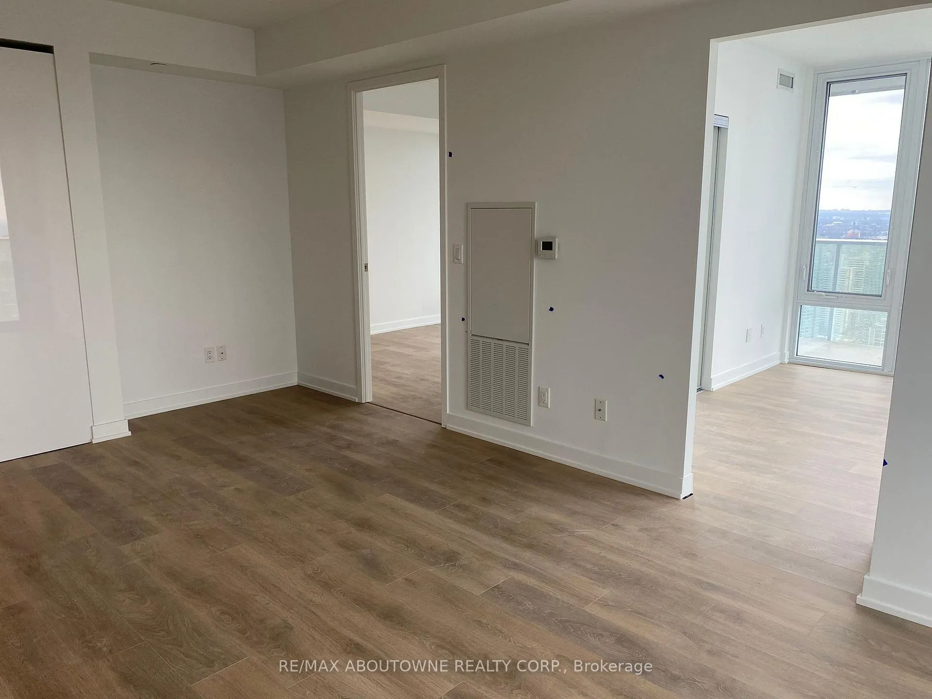 Photo 16 of Unit 5109, 501 Yonge Street, Toronto, Church-Yonge Corridor — HOMEH