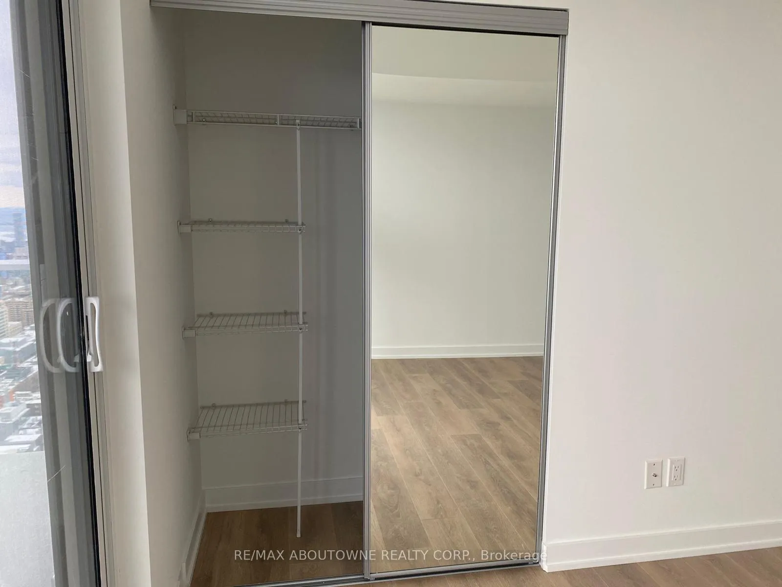 Photo 19 of Unit 5109, 501 Yonge Street, Toronto, Church-Yonge Corridor — HOMEH