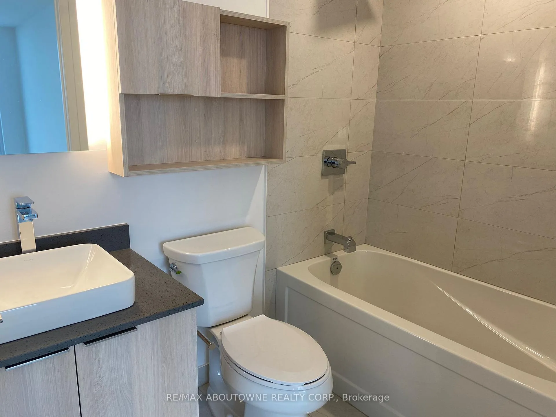 Photo 20 of Unit 5109, 501 Yonge Street, Toronto, Church-Yonge Corridor — HOMEH
