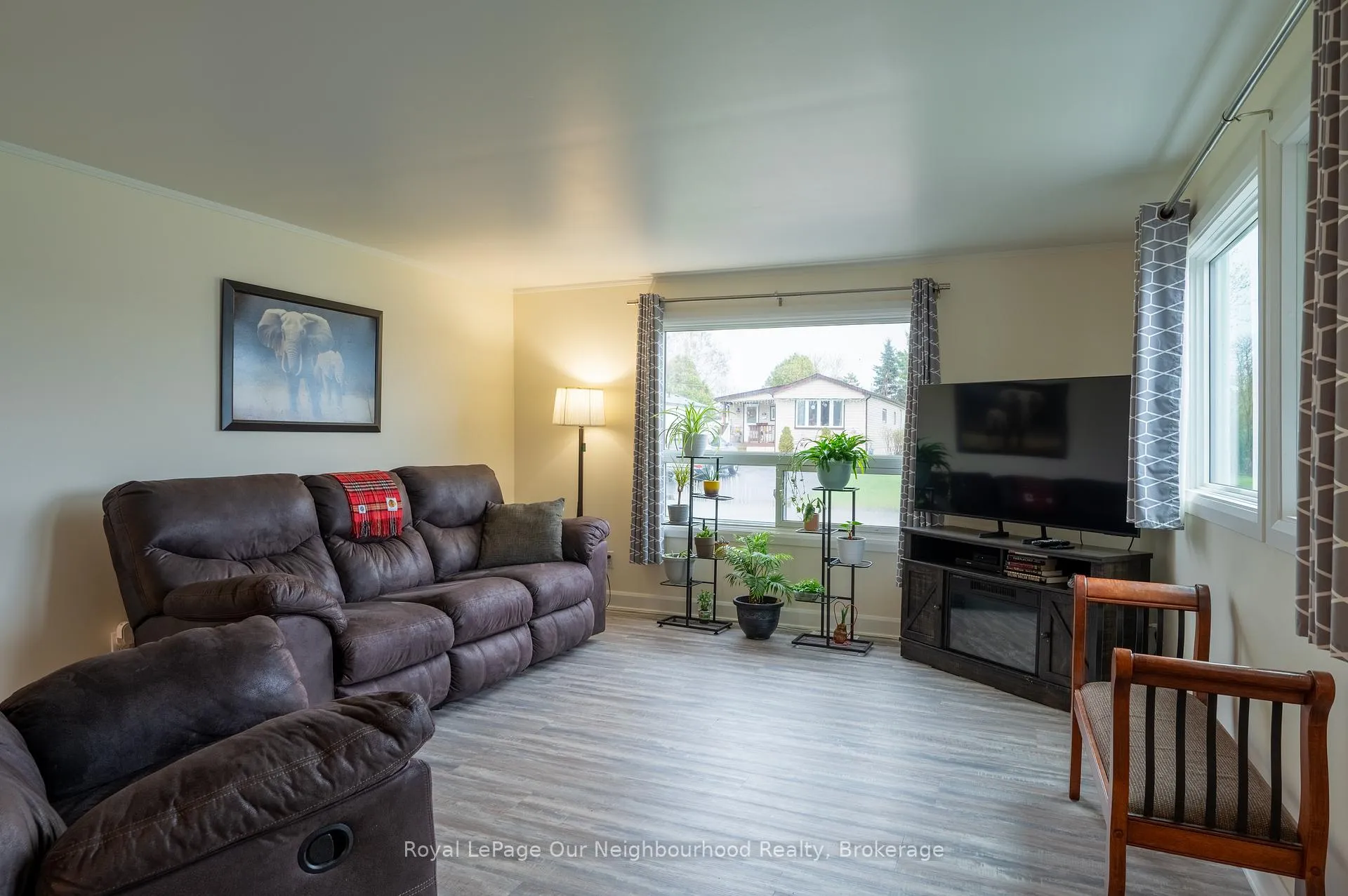 Photo 10 of 302 Lynn Crescent, Hamilton Township, Rural Hamilton — HOMEH