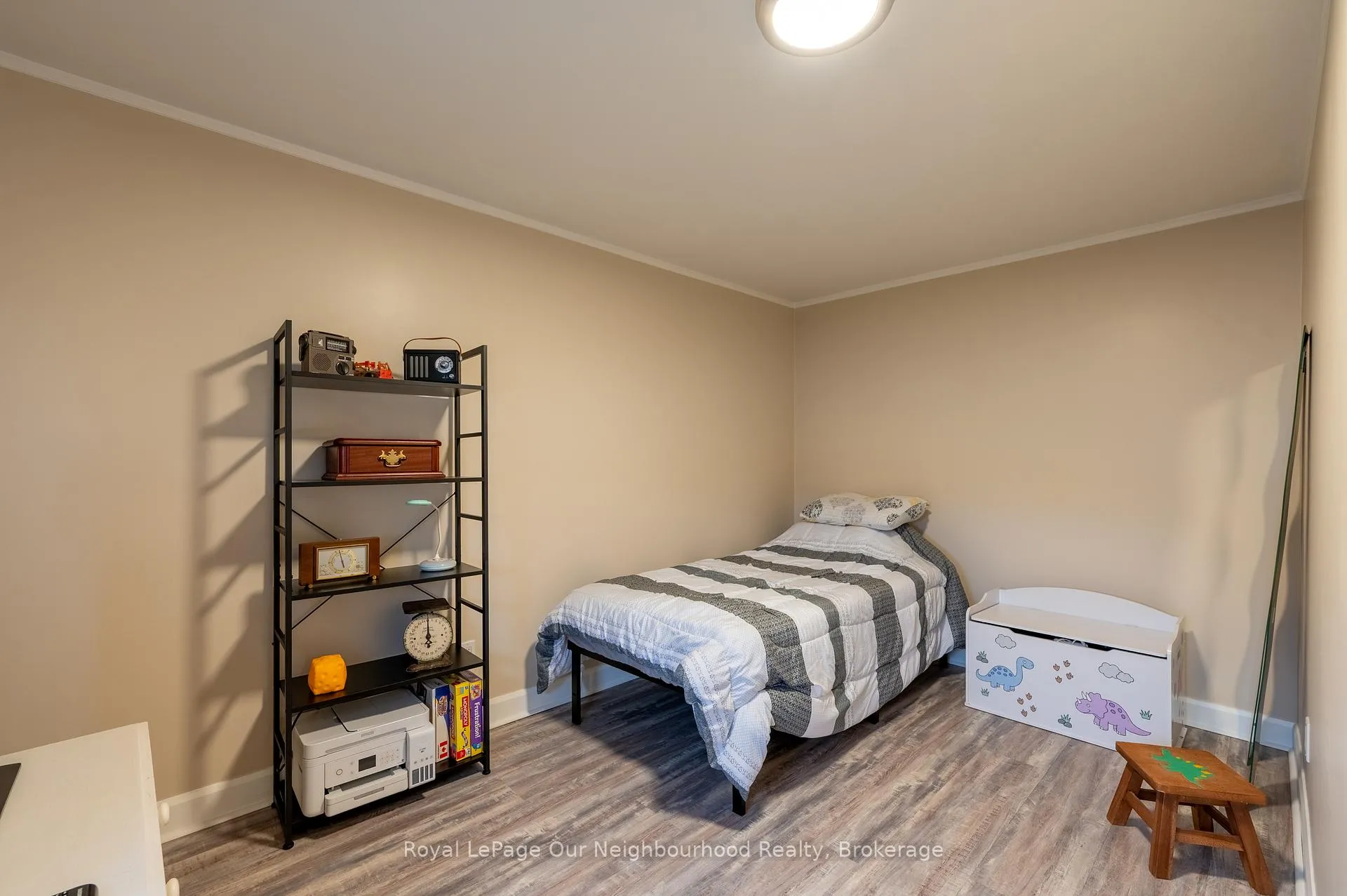 Photo 17 of 302 Lynn Crescent, Hamilton Township, Rural Hamilton — HOMEH