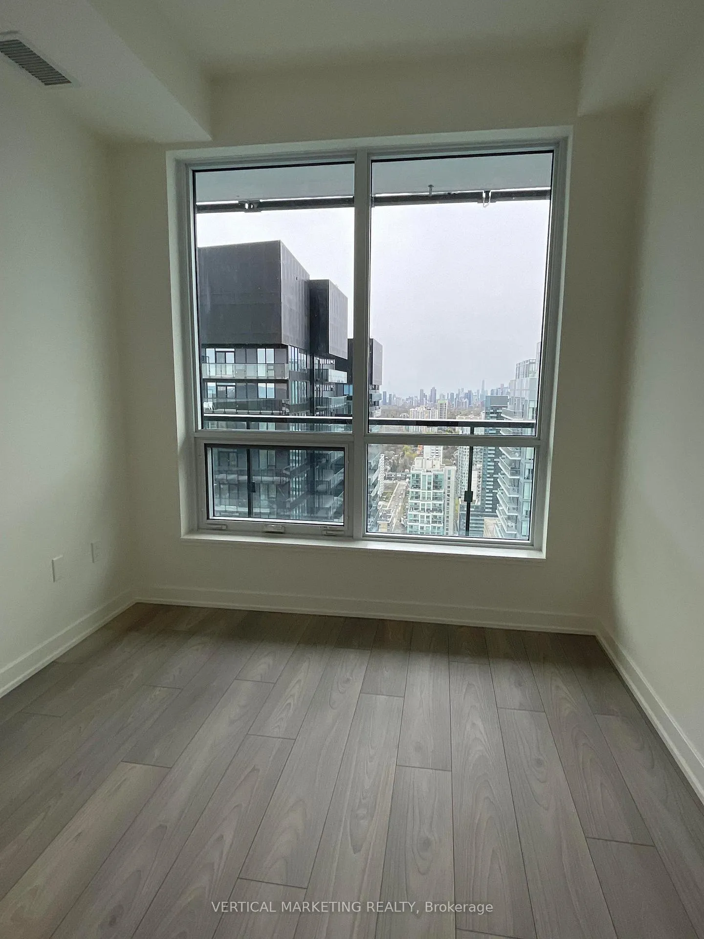 Photo 2 of Unit LPH01, 110 Broadway Avenue, Toronto, Mount Pleasant West — HOMEH