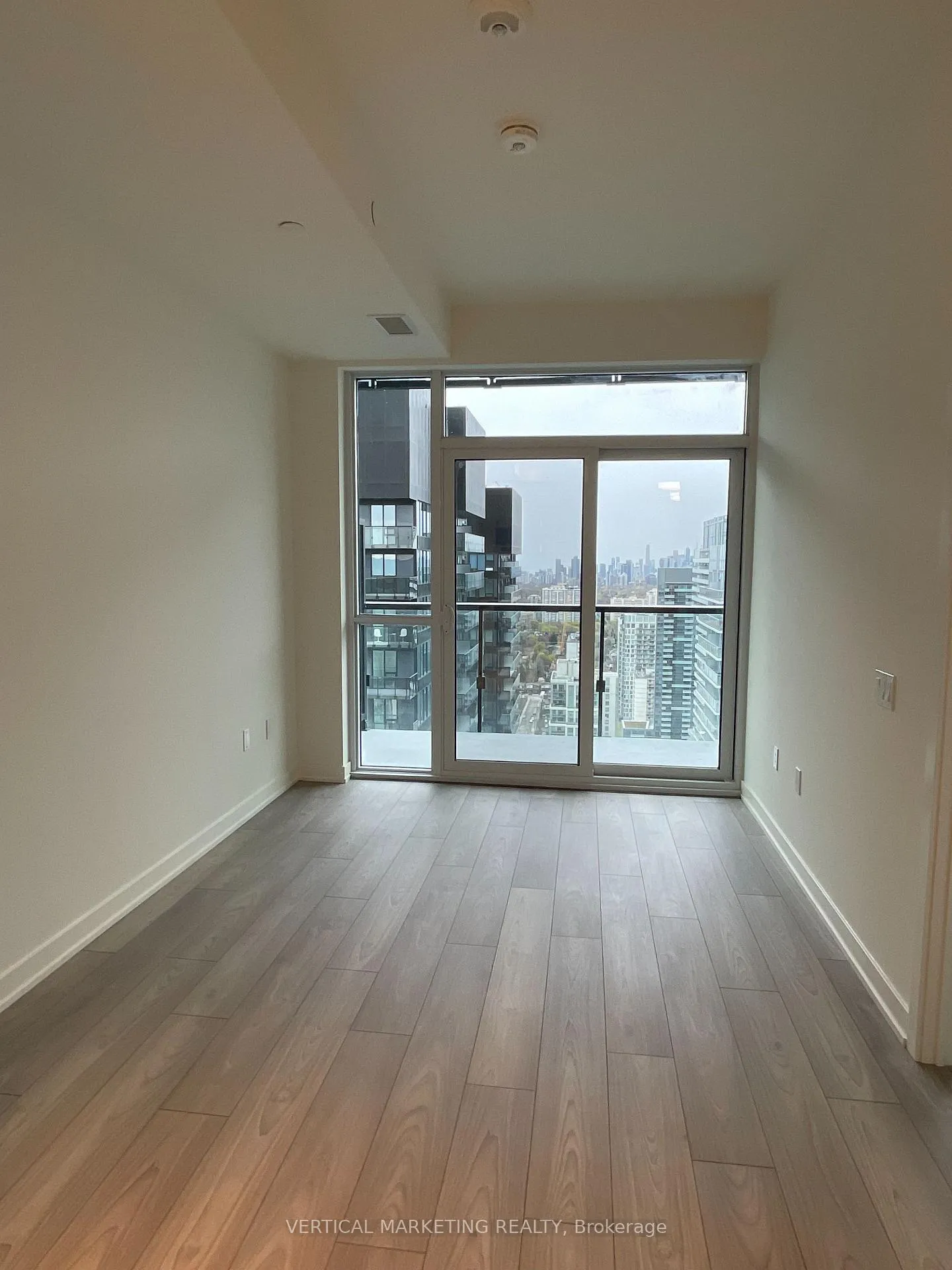 Photo 3 of Unit LPH01, 110 Broadway Avenue, Toronto, Mount Pleasant West — HOMEH