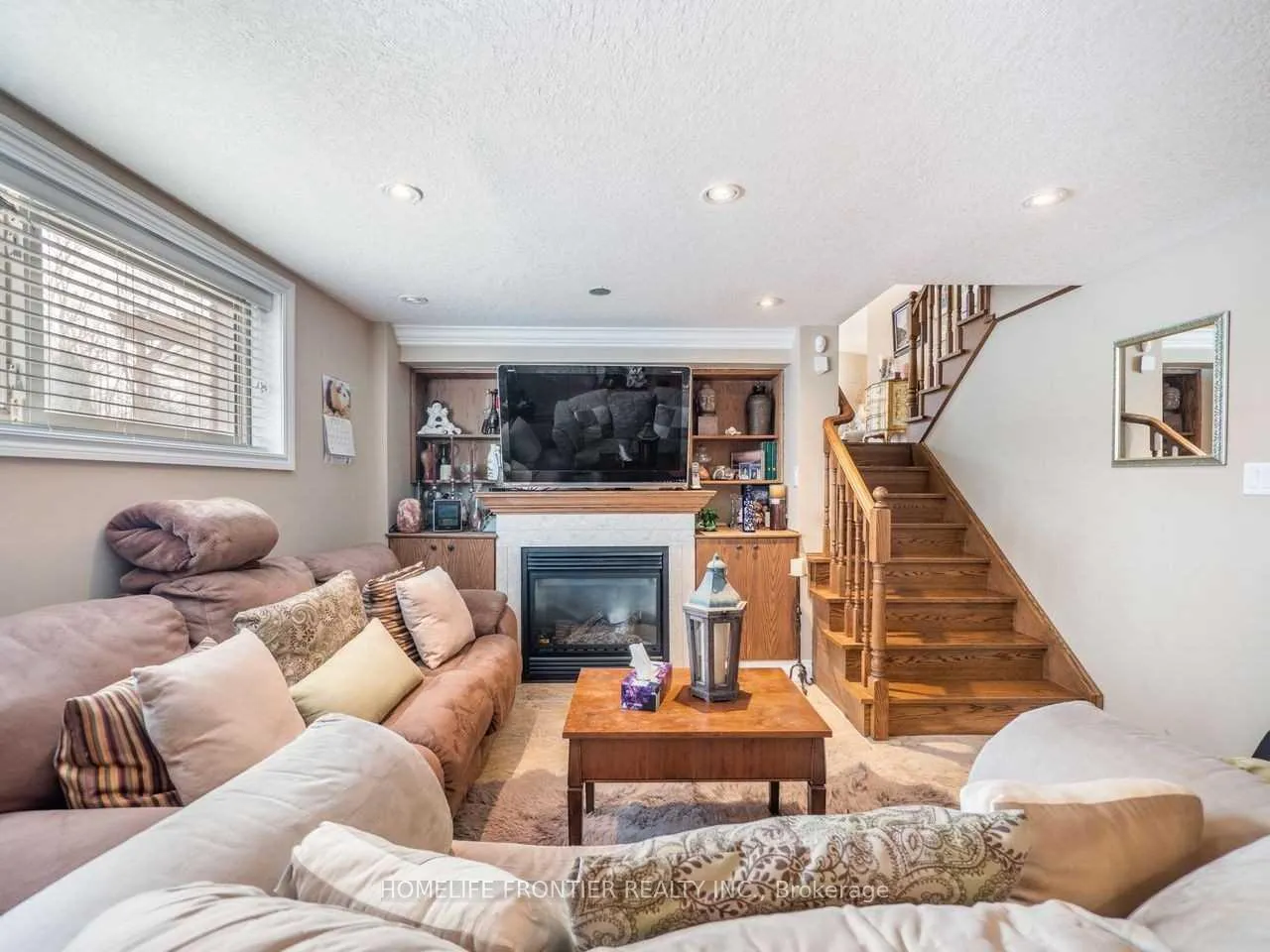 Photo 21 of 1049 7th Line S, Innisfil, Alcona — HOMEH