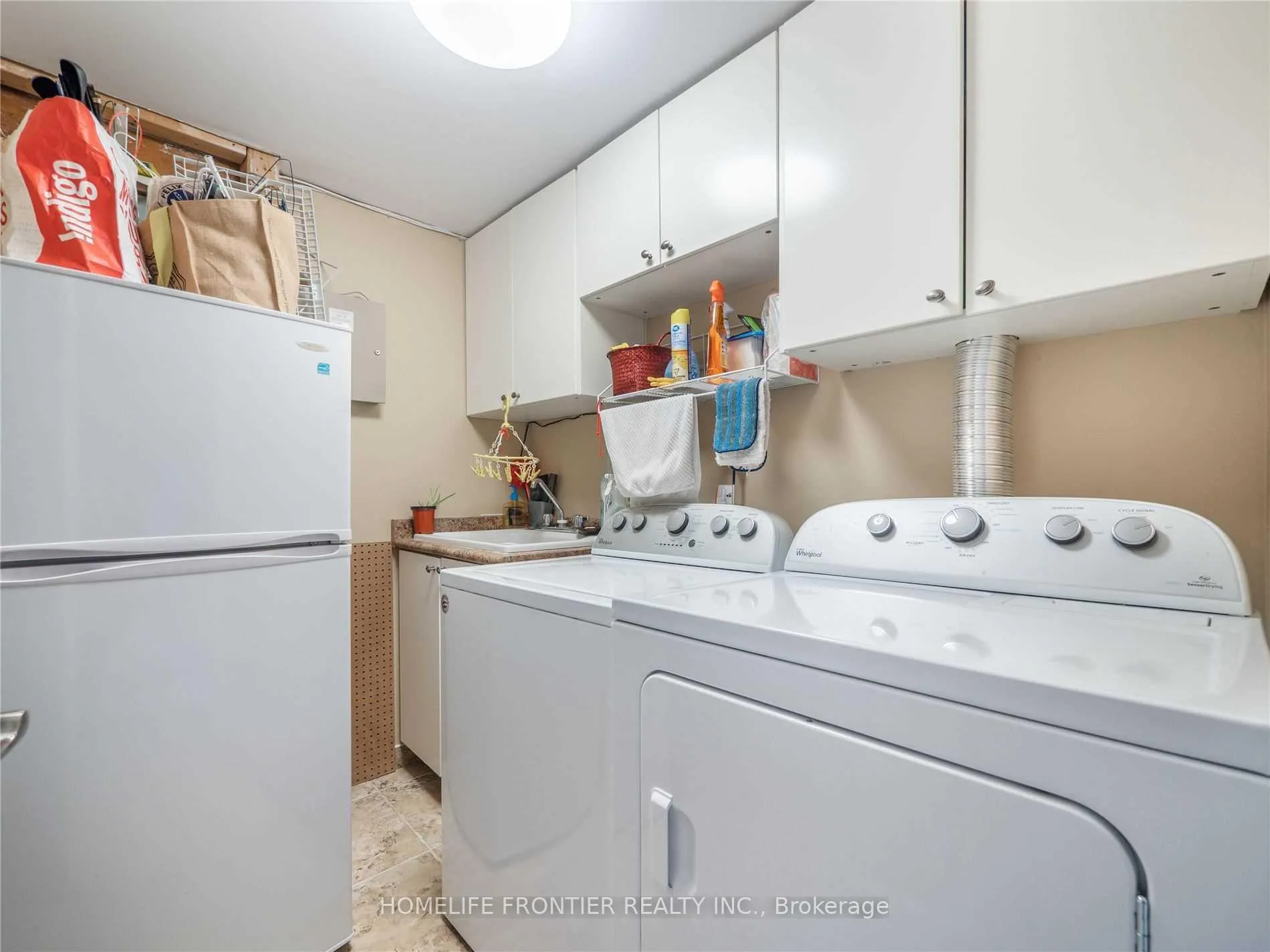 Photo 23 of 1049 7th Line S, Innisfil, Alcona — HOMEH