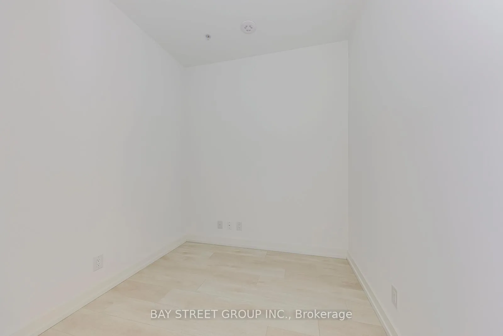 Photo 6 of Unit 1504, 75 James Street S, Hamilton, Corktown — HOMEH