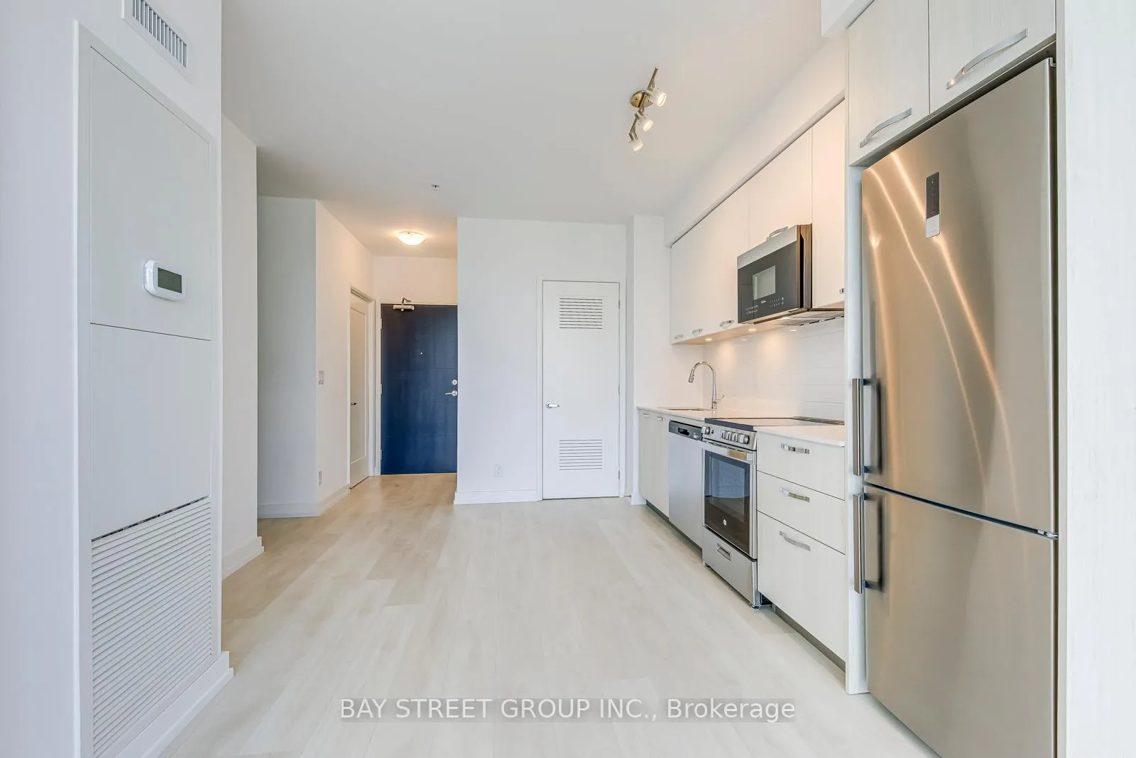 Photo 8 of Unit 1504, 75 James Street S, Hamilton, Corktown — HOMEH