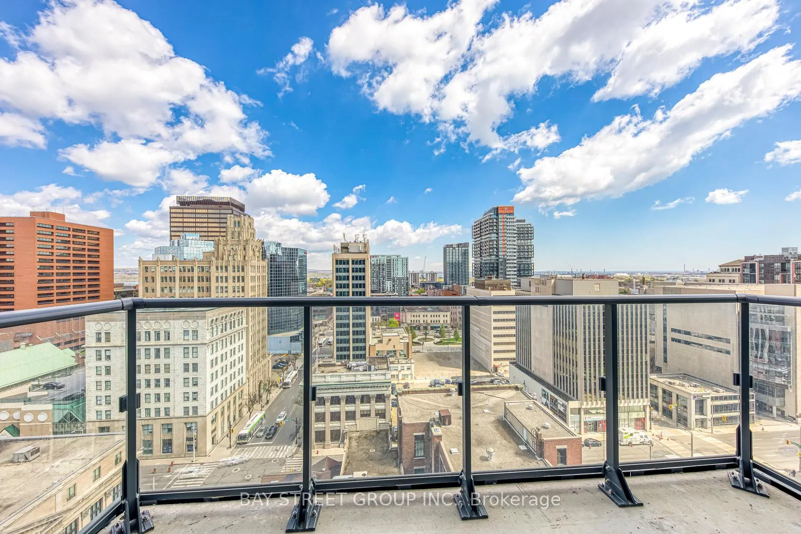 Photo 15 of Unit 1504, 75 James Street S, Hamilton, Corktown — HOMEH