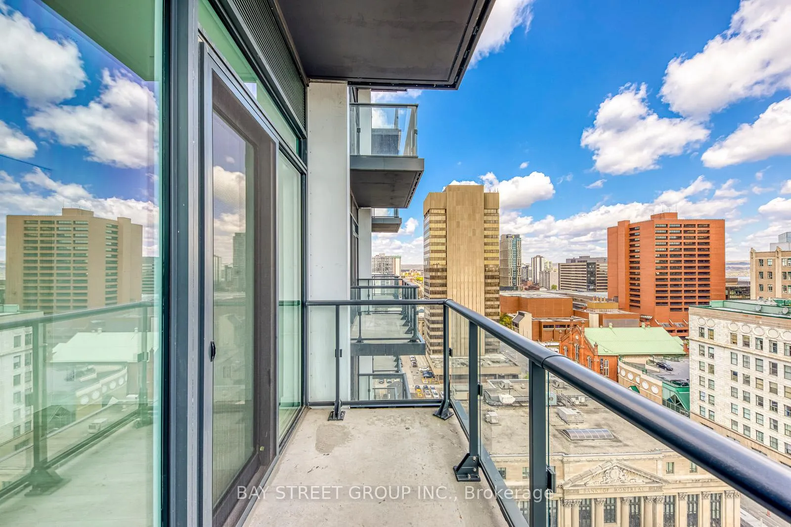 Photo 17 of Unit 1504, 75 James Street S, Hamilton, Corktown — HOMEH