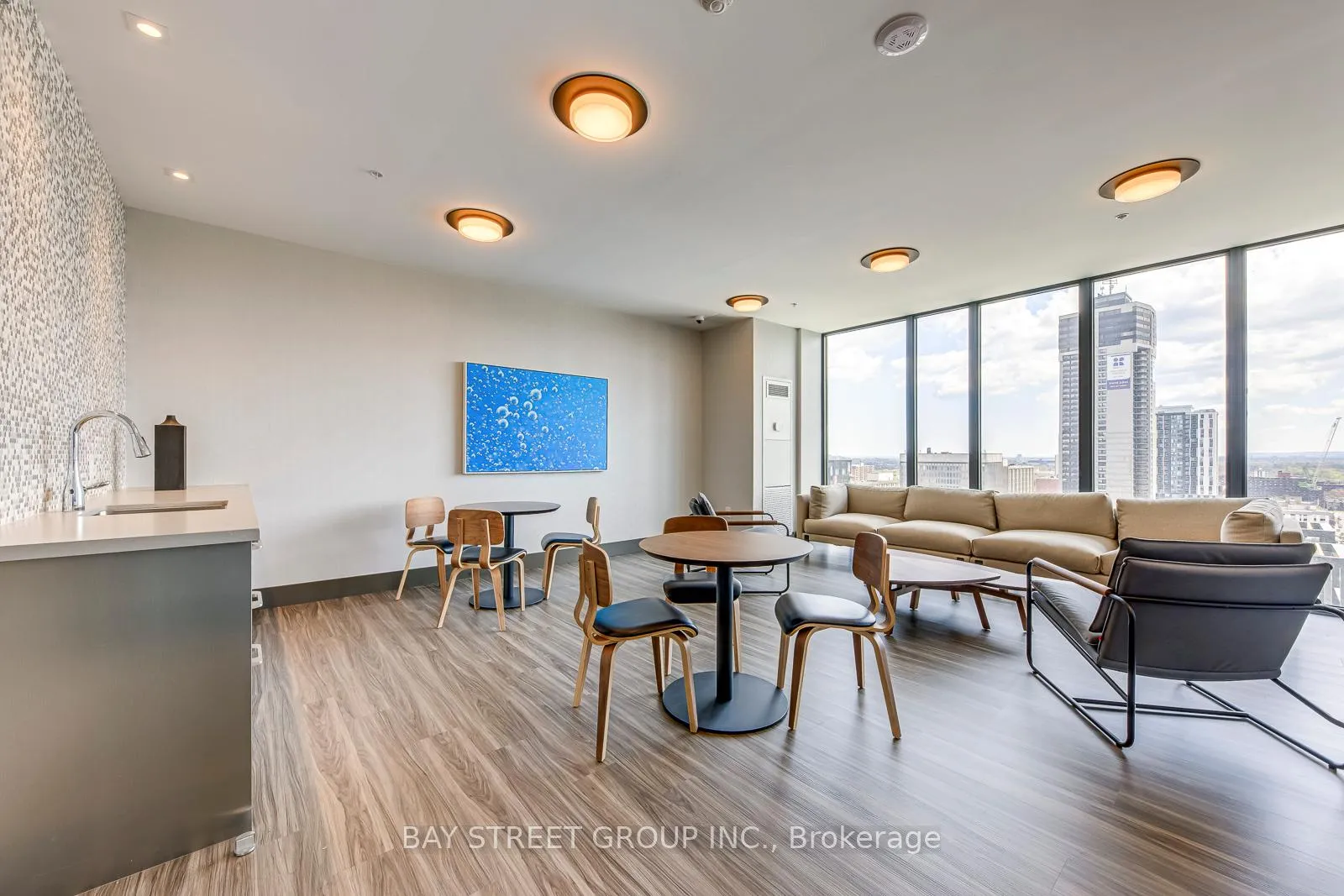 Photo 49 of Unit 1504, 75 James Street S, Hamilton, Corktown — HOMEH