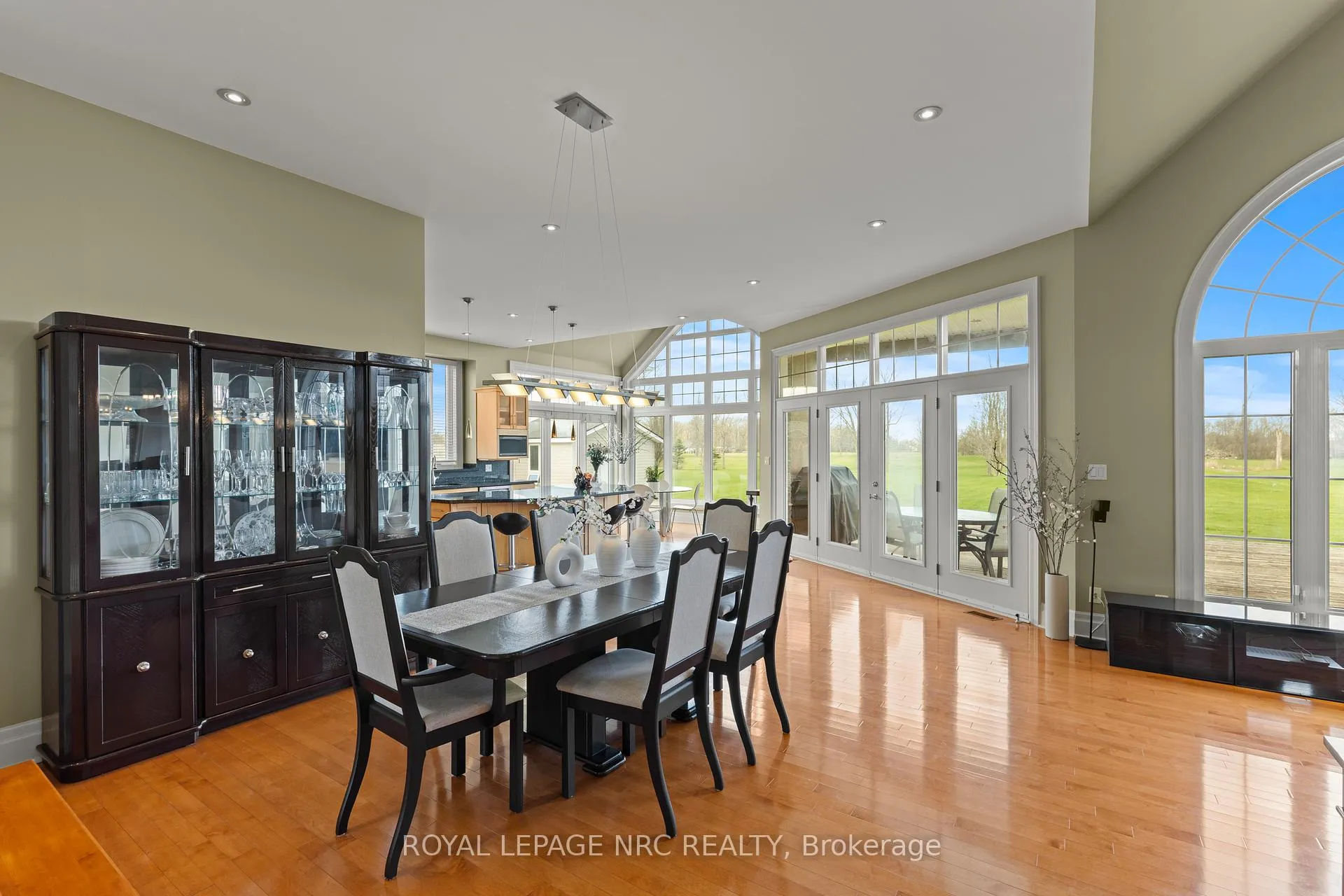 Photo 14 of 2615 Miller Road, Niagara Falls, Lyons Creek — HOMEH