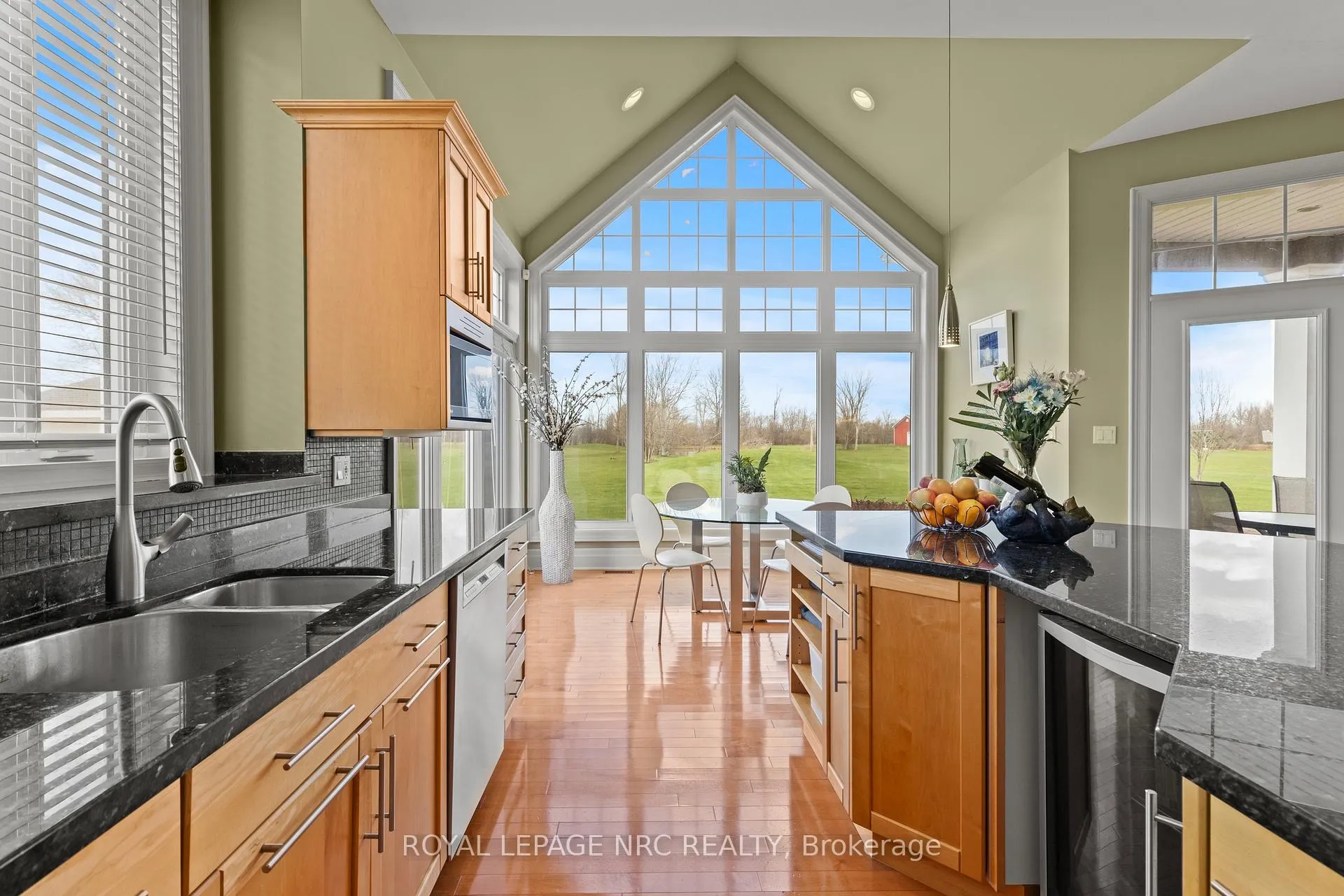 Photo 18 of 2615 Miller Road, Niagara Falls, Lyons Creek — HOMEH