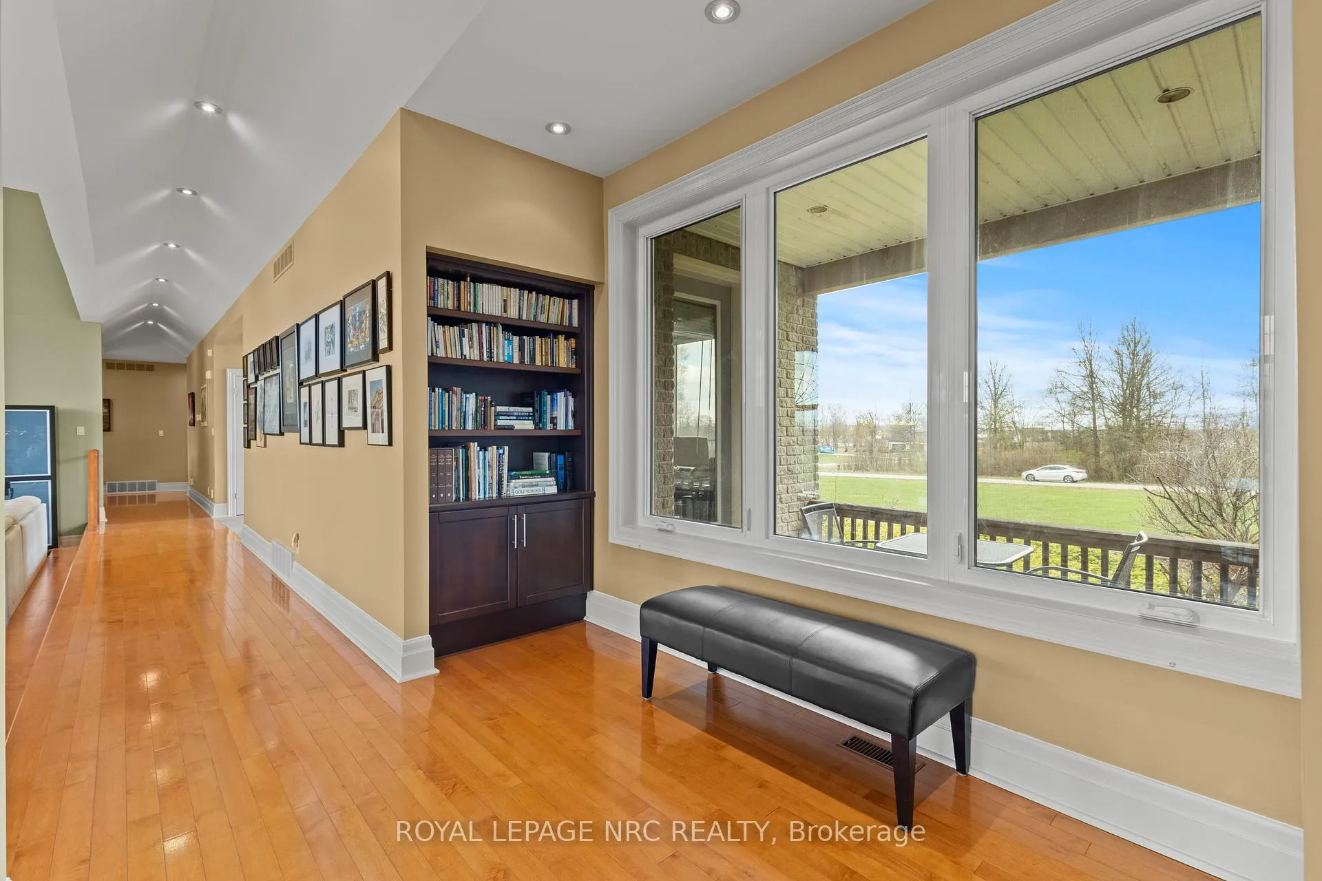Photo 22 of 2615 Miller Road, Niagara Falls, Lyons Creek — HOMEH