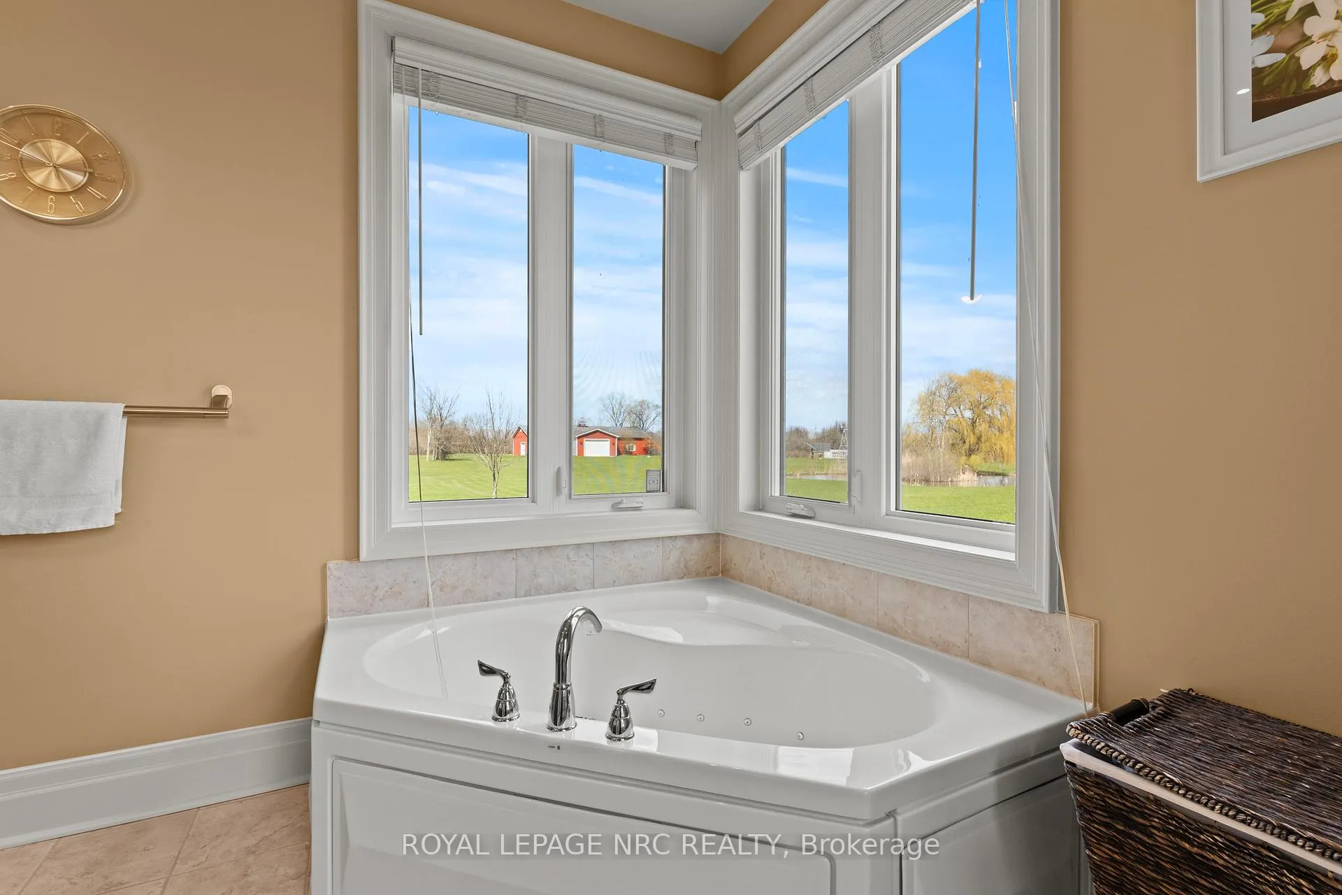 Photo 26 of 2615 Miller Road, Niagara Falls, Lyons Creek — HOMEH