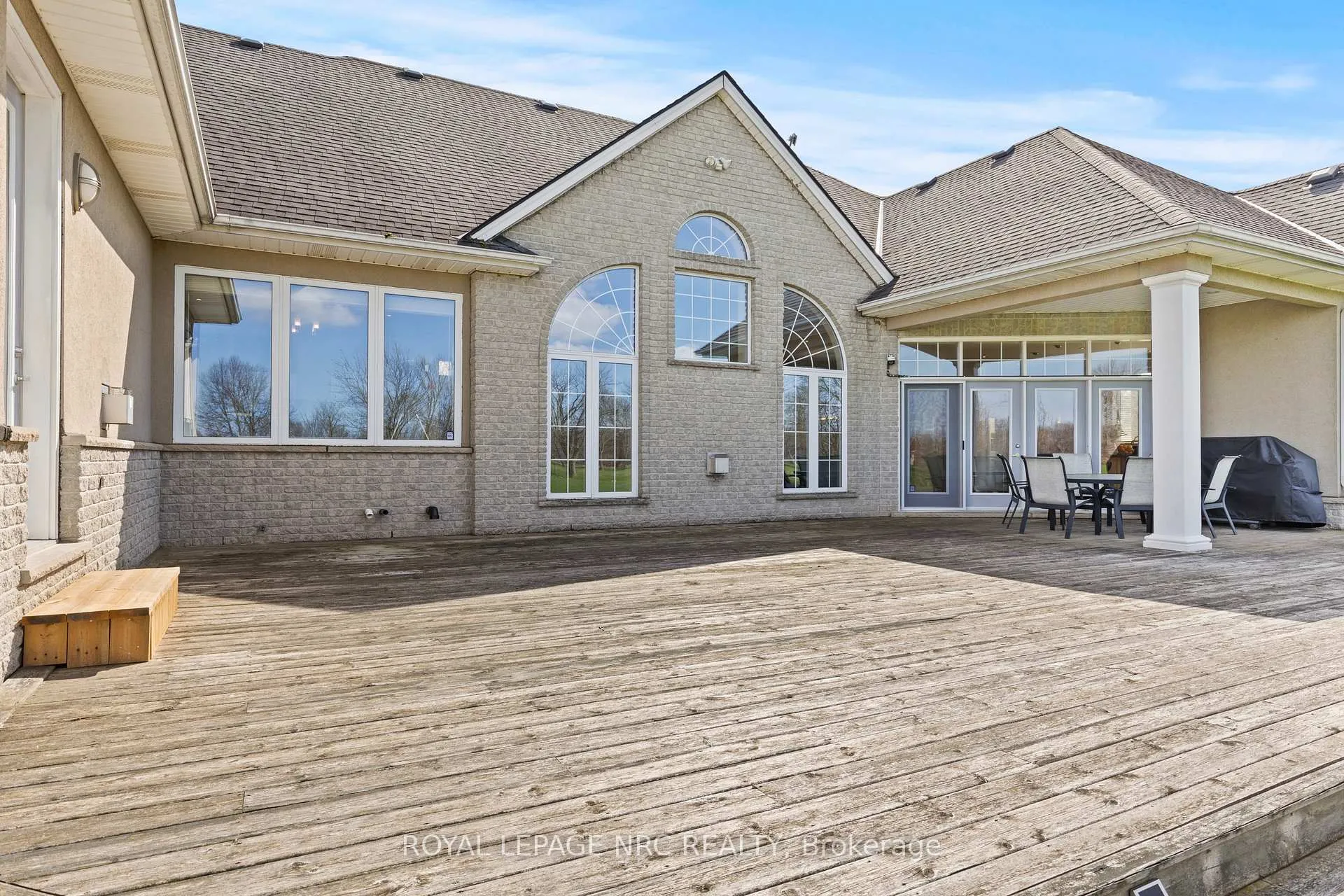 Photo 44 of 2615 Miller Road, Niagara Falls, Lyons Creek — HOMEH