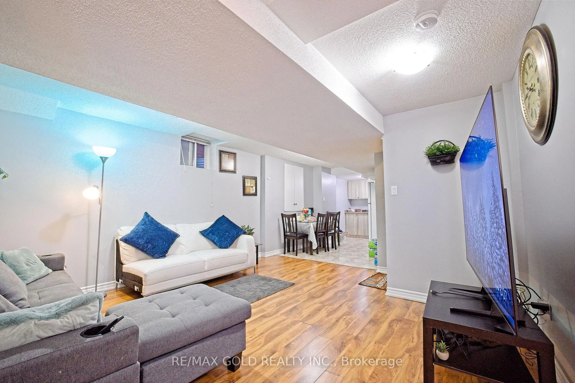 Photo 29 of 20 Treegrove Crescent, Brampton, Fletcher's Meadow — HOMEH