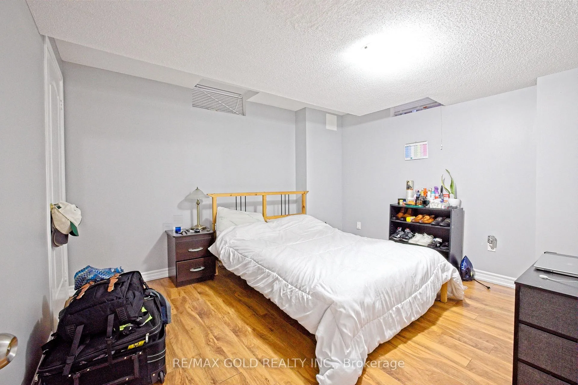 Photo 34 of 20 Treegrove Crescent, Brampton, Fletcher's Meadow — HOMEH