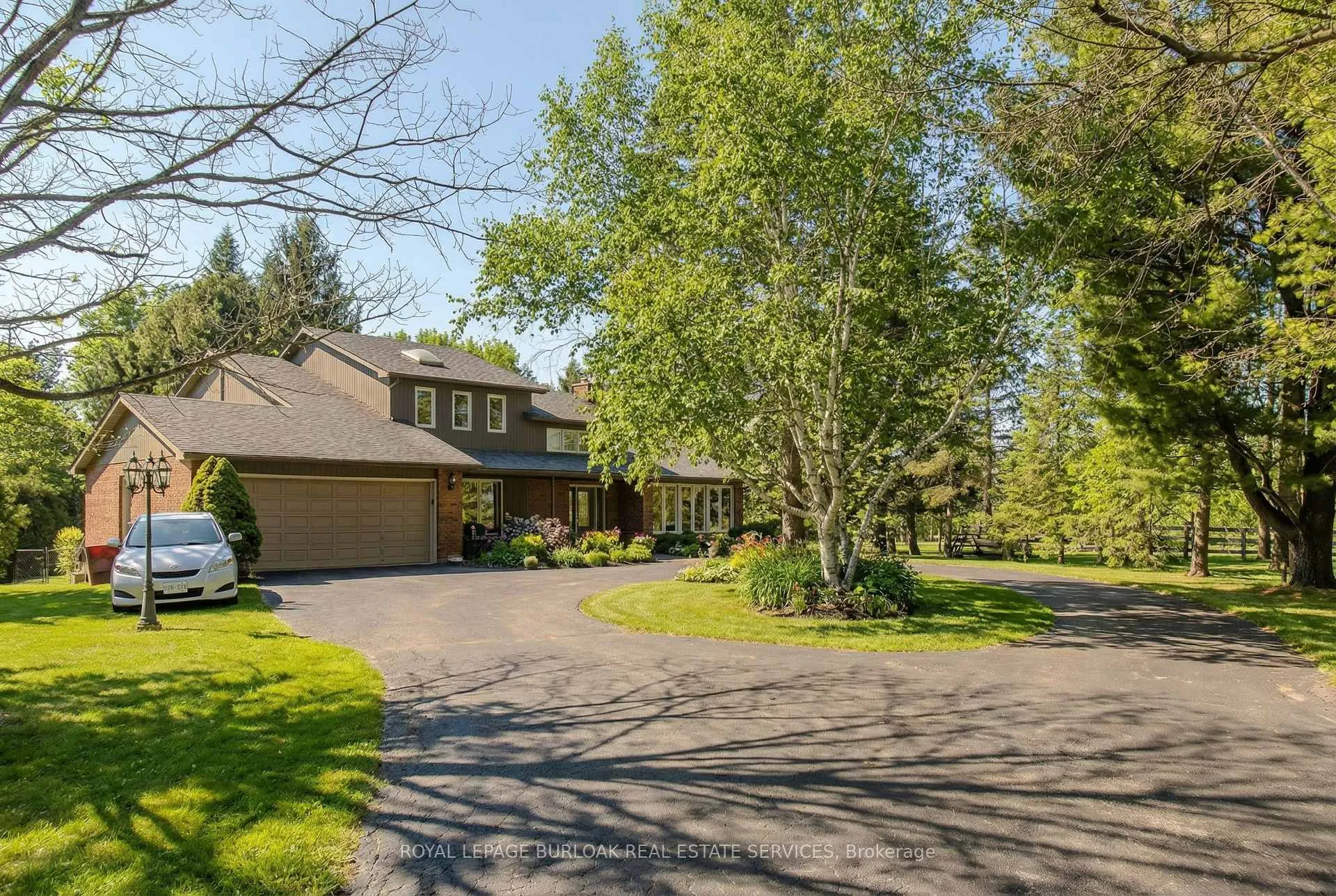 Photo 1 of 2431 Britannia Road, Burlington, Rural Burlington — HOMEH