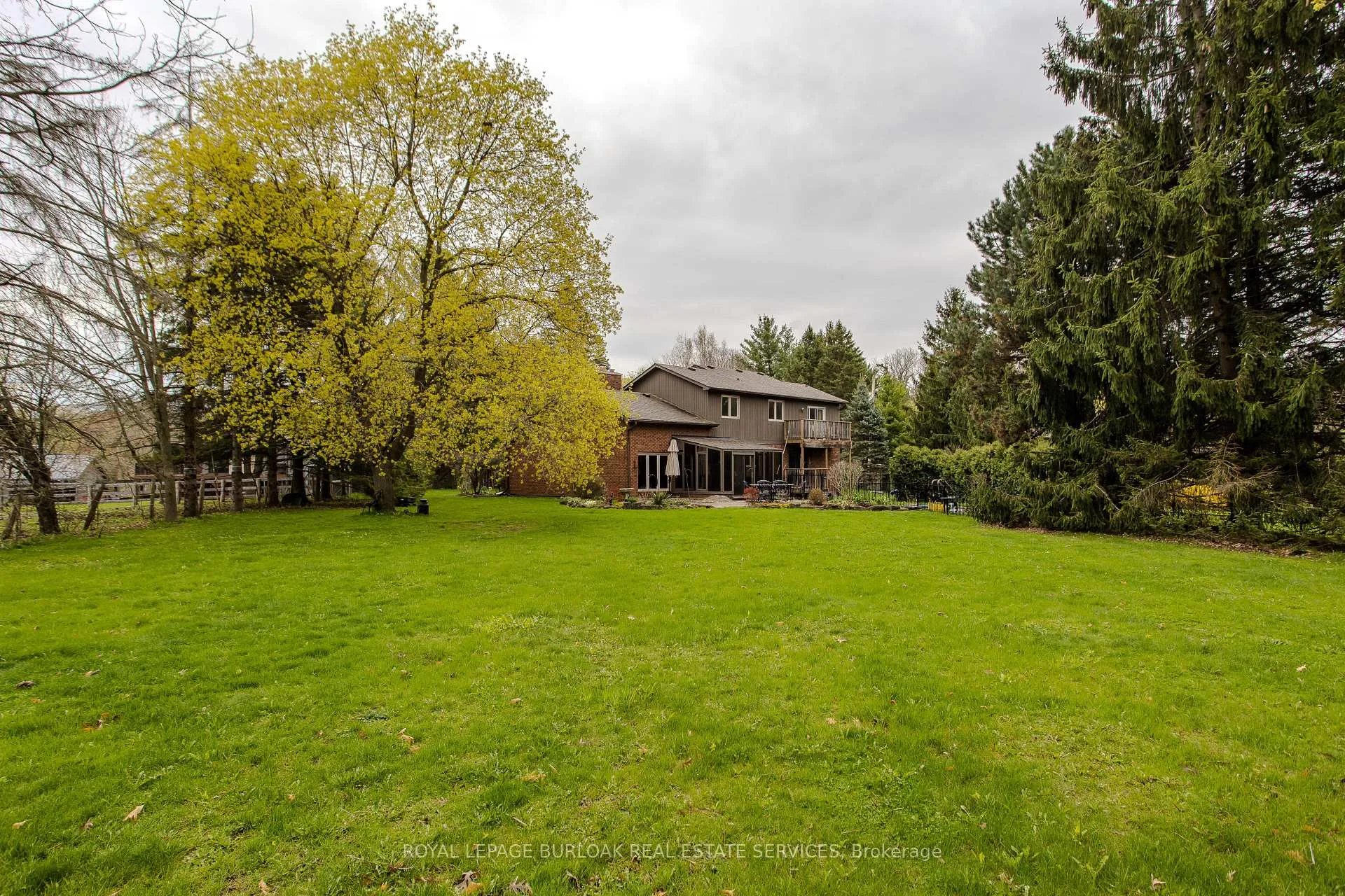 Photo 6 of 2431 Britannia Road, Burlington, Rural Burlington — HOMEH
