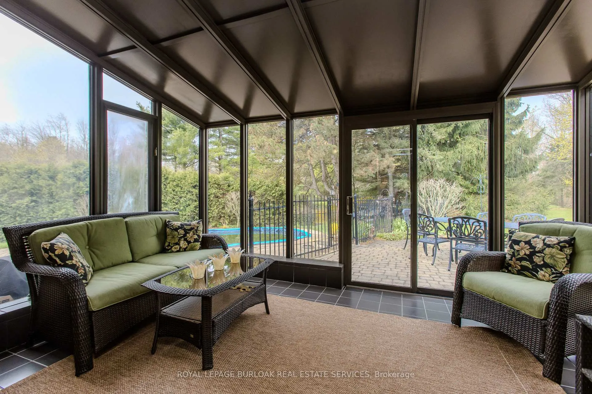 Photo 13 of 2431 Britannia Road, Burlington, Rural Burlington — HOMEH