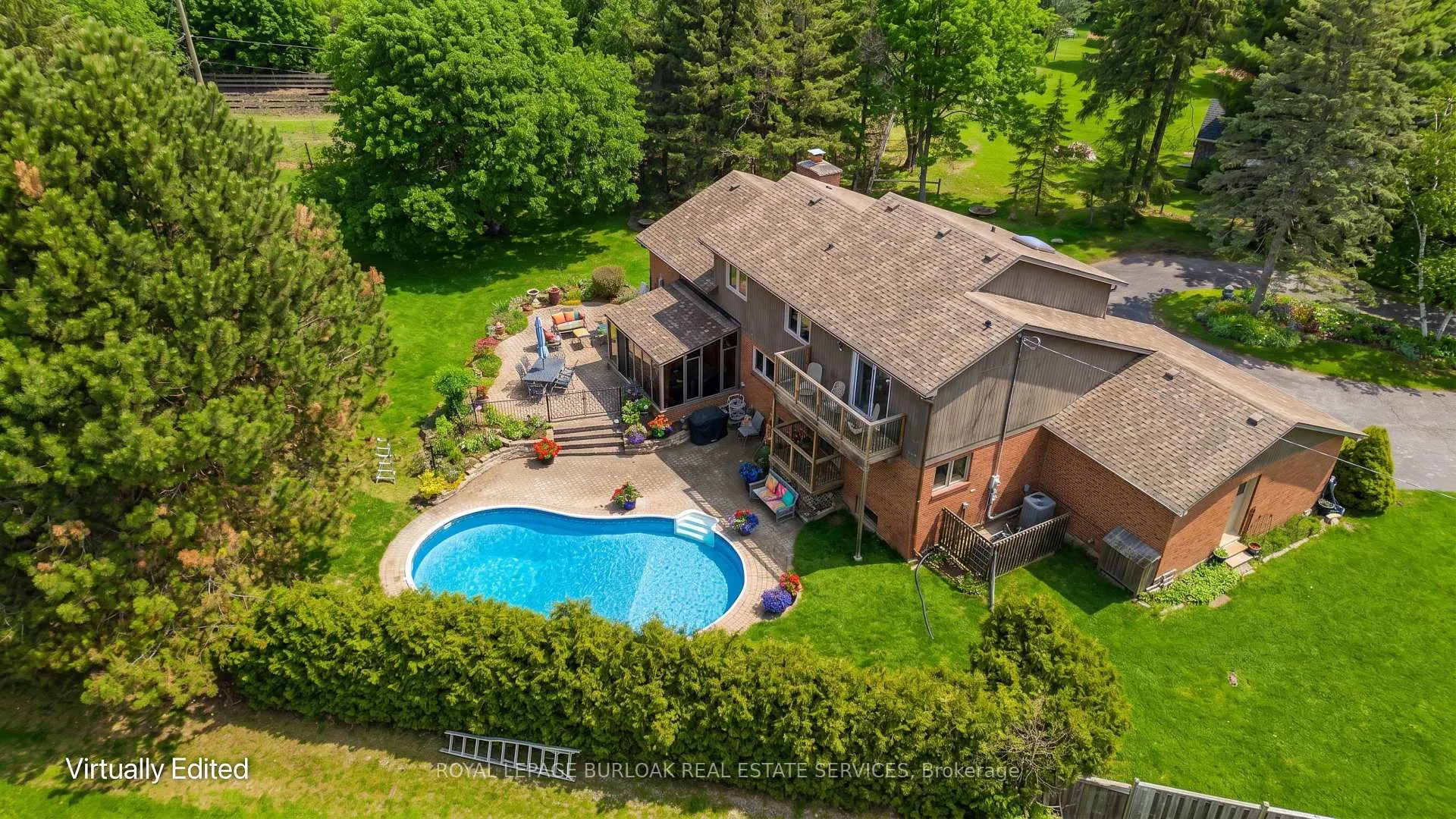 Photo 41 of 2431 Britannia Road, Burlington, Rural Burlington — HOMEH