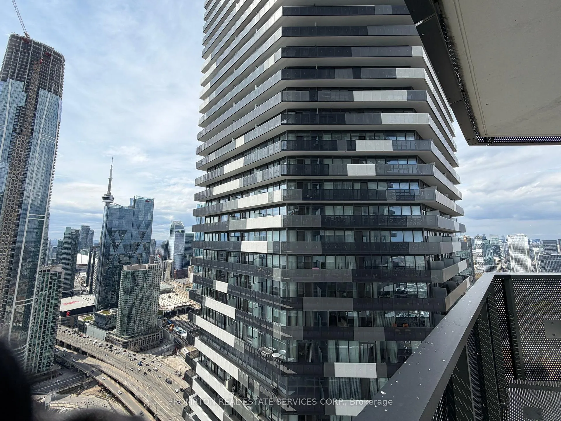 Photo 18 of Unit 5711, 138 Downes Street, Toronto, Waterfront Communities — HOMEH