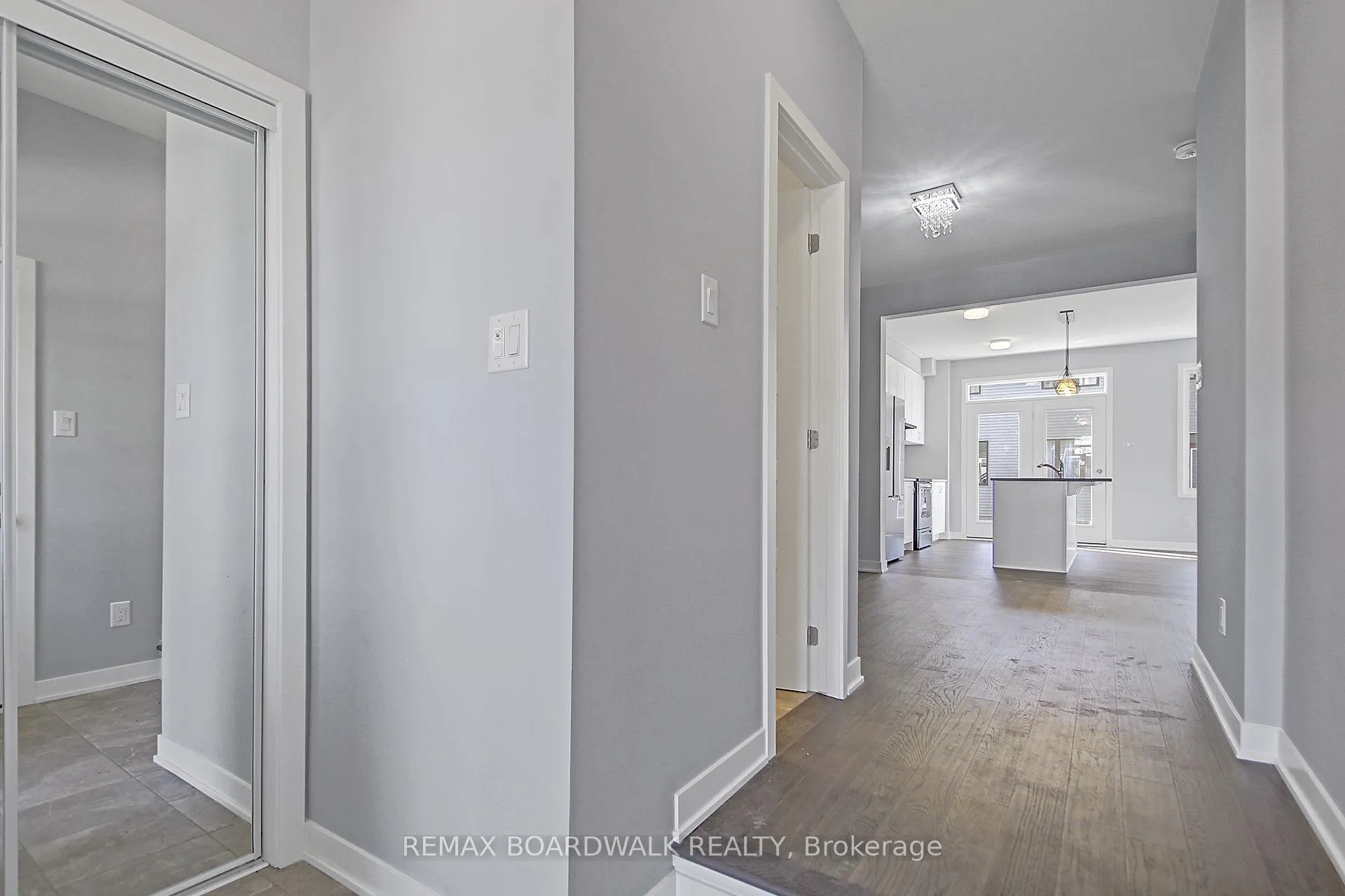 Photo 4 of 1064 Curraglass Walk, Ottawa, Stittsville (North) — HOMEH