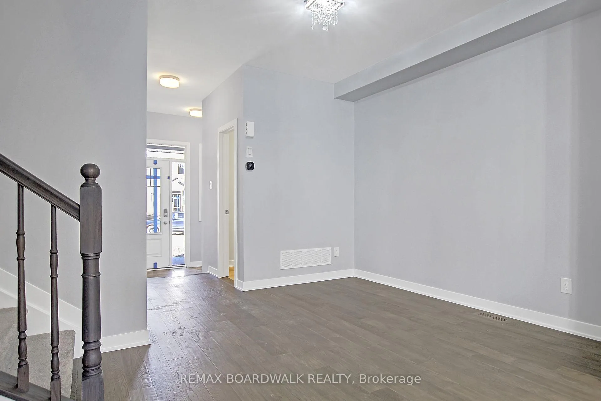 Photo 5 of 1064 Curraglass Walk, Ottawa, Stittsville (North) — HOMEH