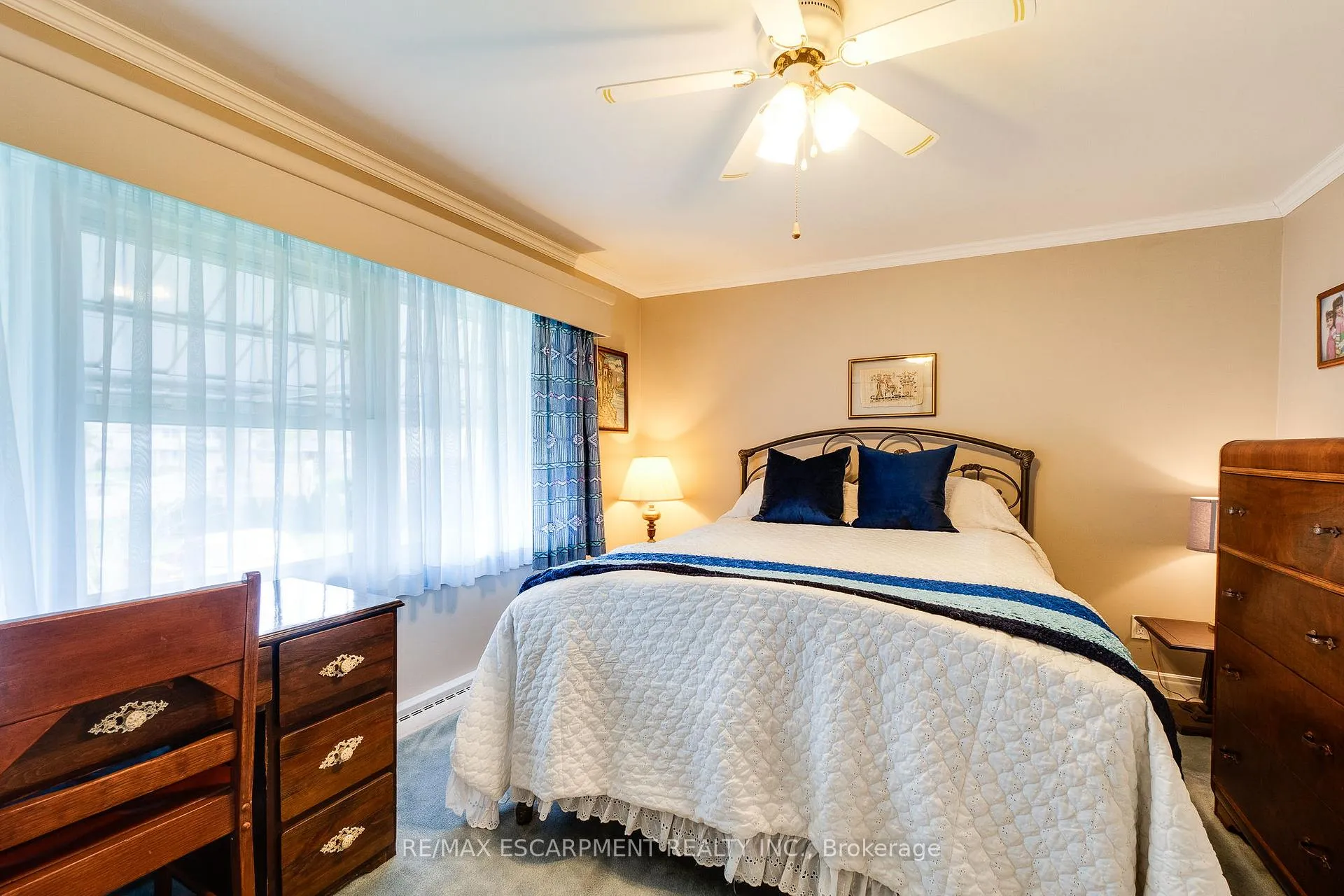 Photo 23 of 11 Sandra Court, Hamilton, Huntington — HOMEH