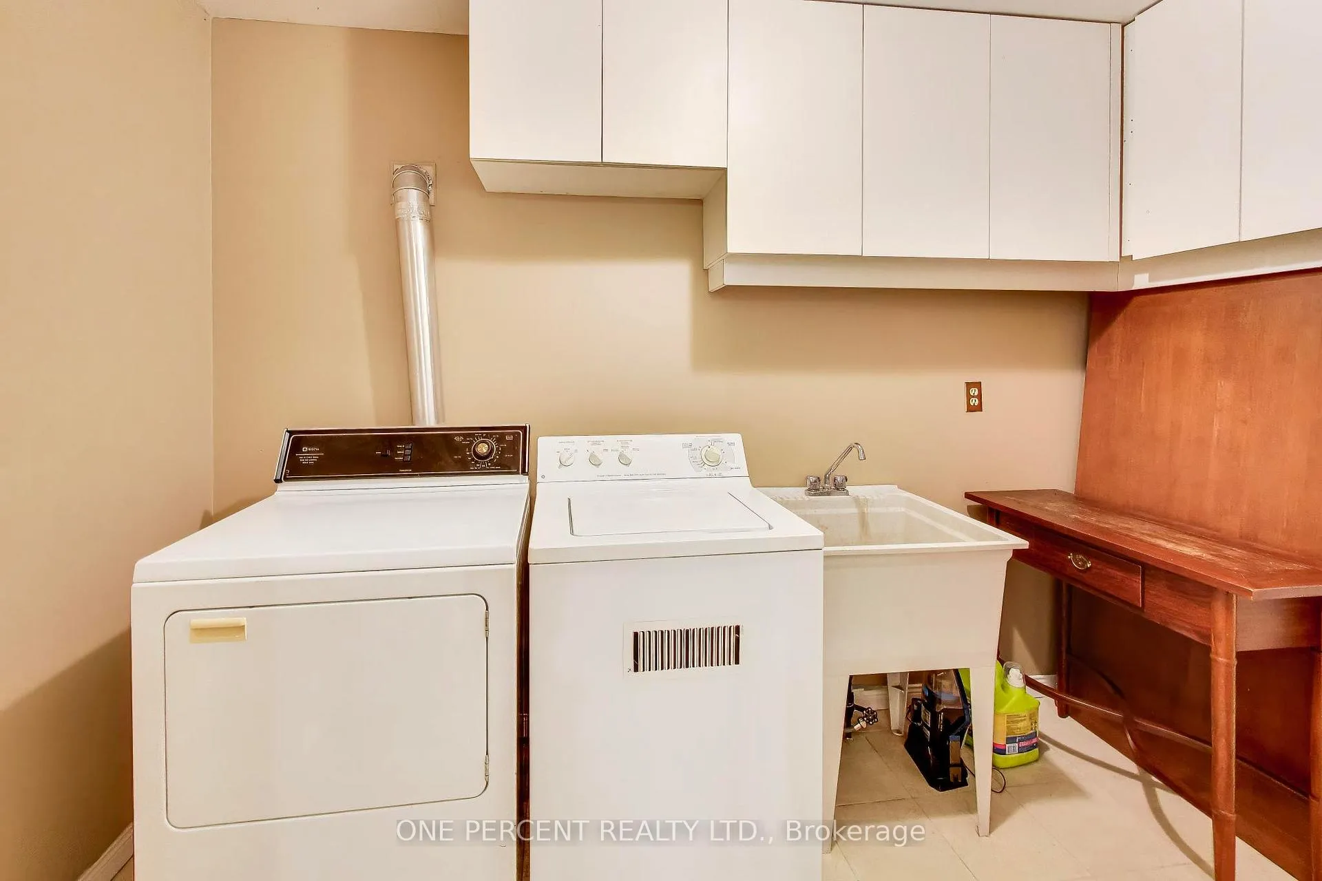 Photo 18 of 96 Brookmill Drive, Vaughan, Brownridge — HOMEH