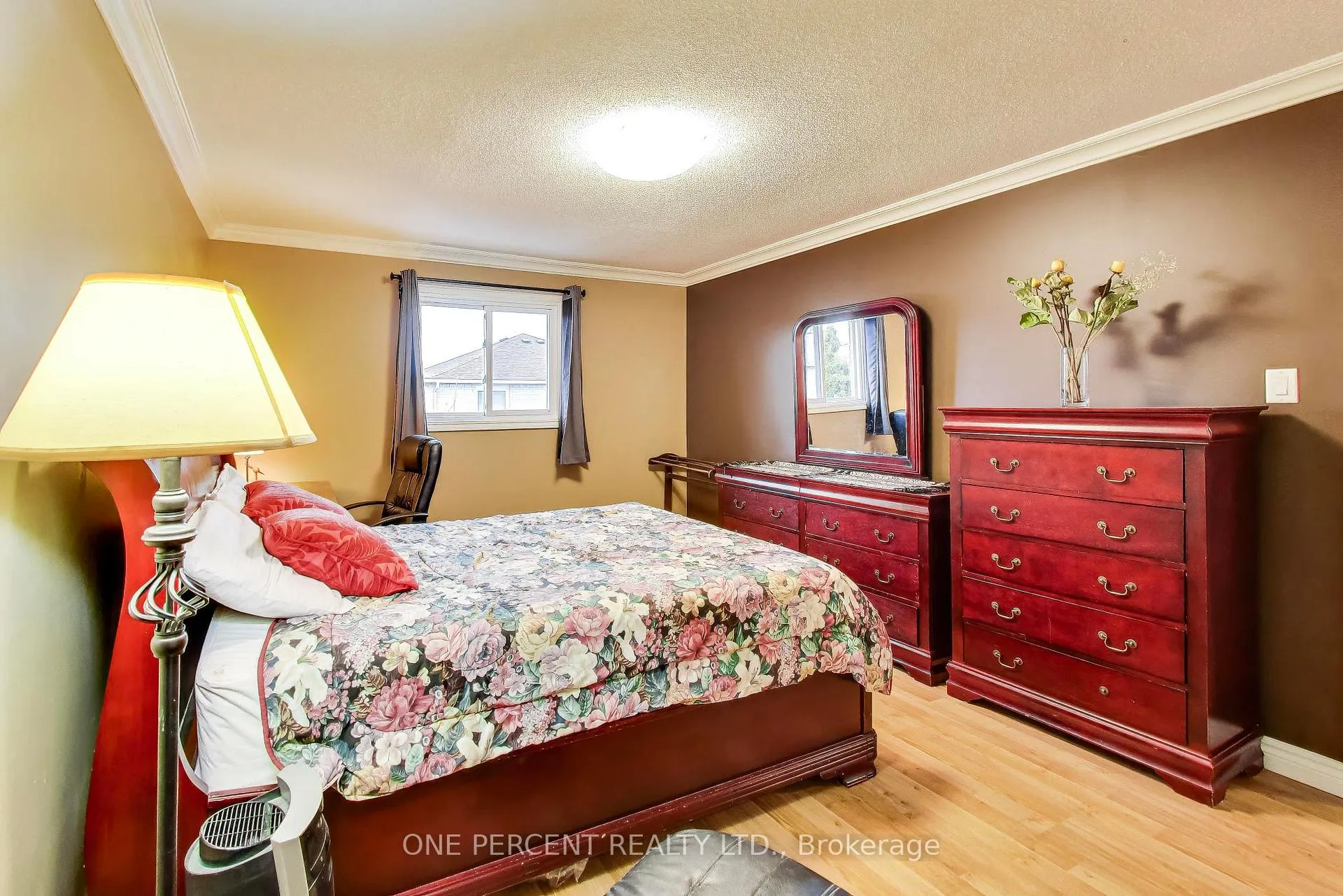 Photo 24 of 96 Brookmill Drive, Vaughan, Brownridge — HOMEH