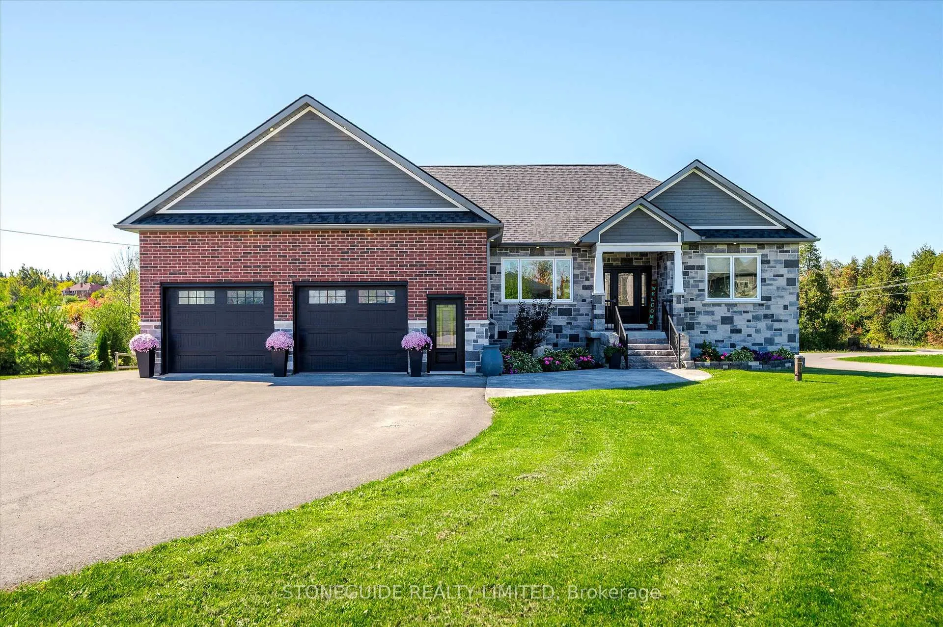 Photo 2 of 105 Arnott Drive, Selwyn — HOMEH