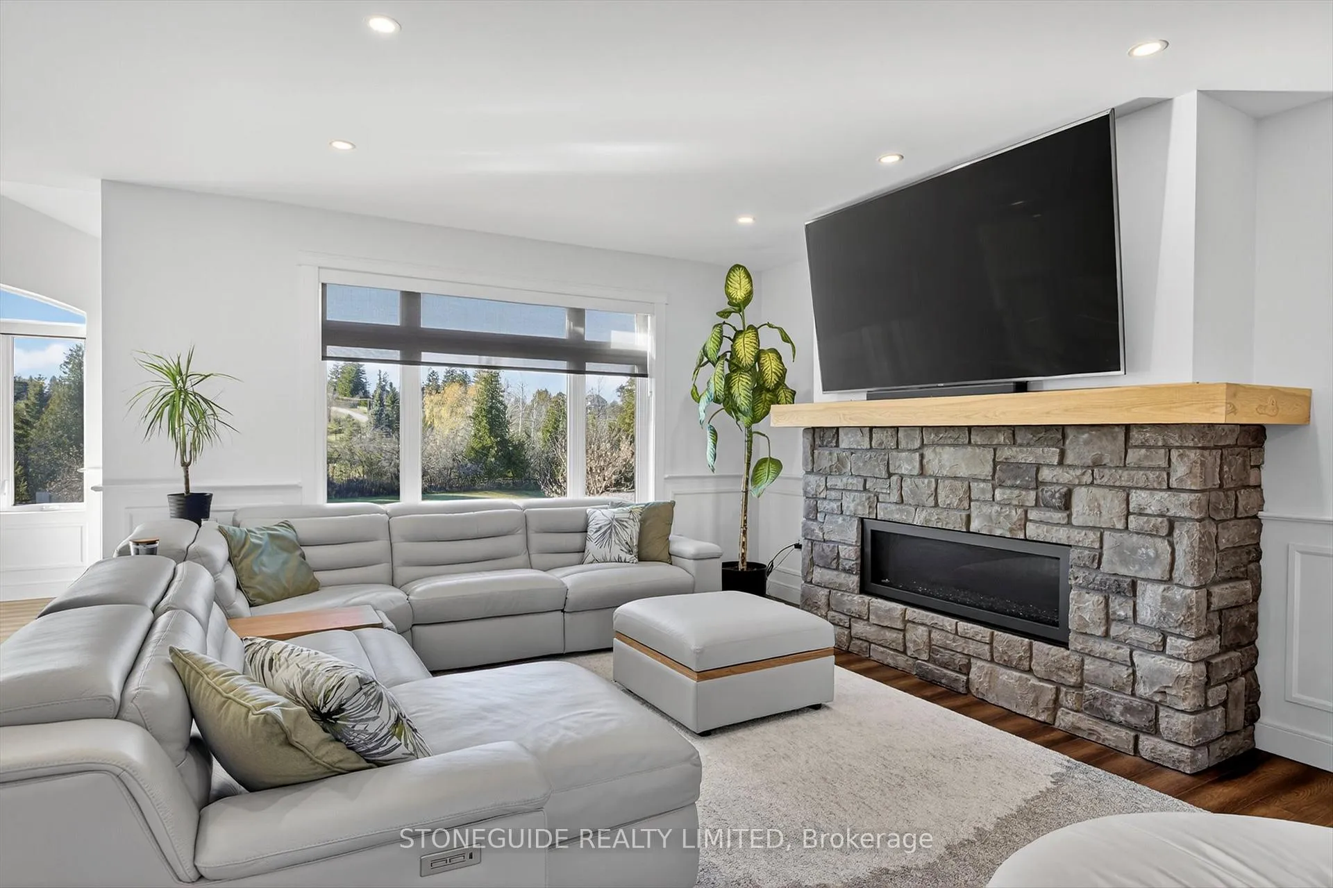 Photo 9 of 105 Arnott Drive, Selwyn — HOMEH
