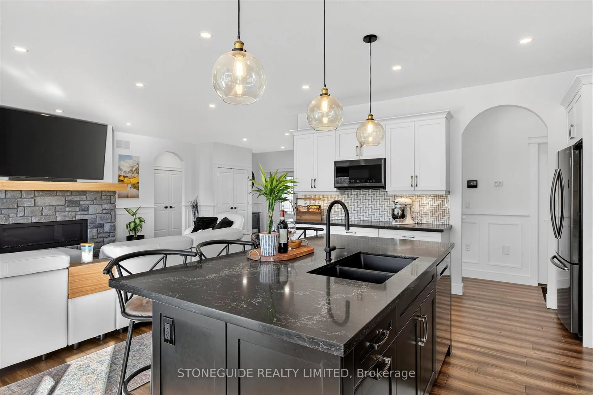 Photo 13 of 105 Arnott Drive, Selwyn — HOMEH