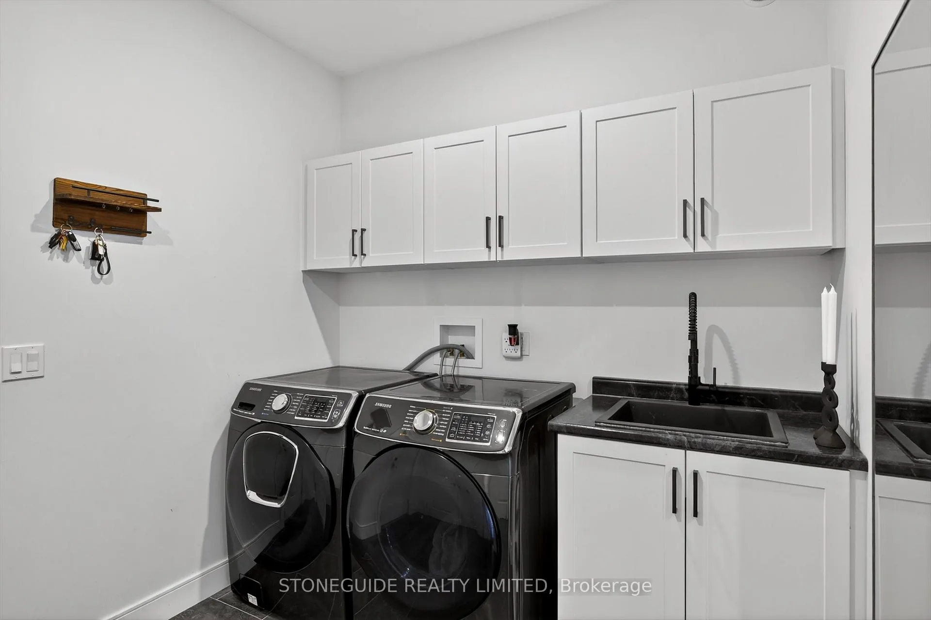 Photo 26 of 105 Arnott Drive, Selwyn — HOMEH