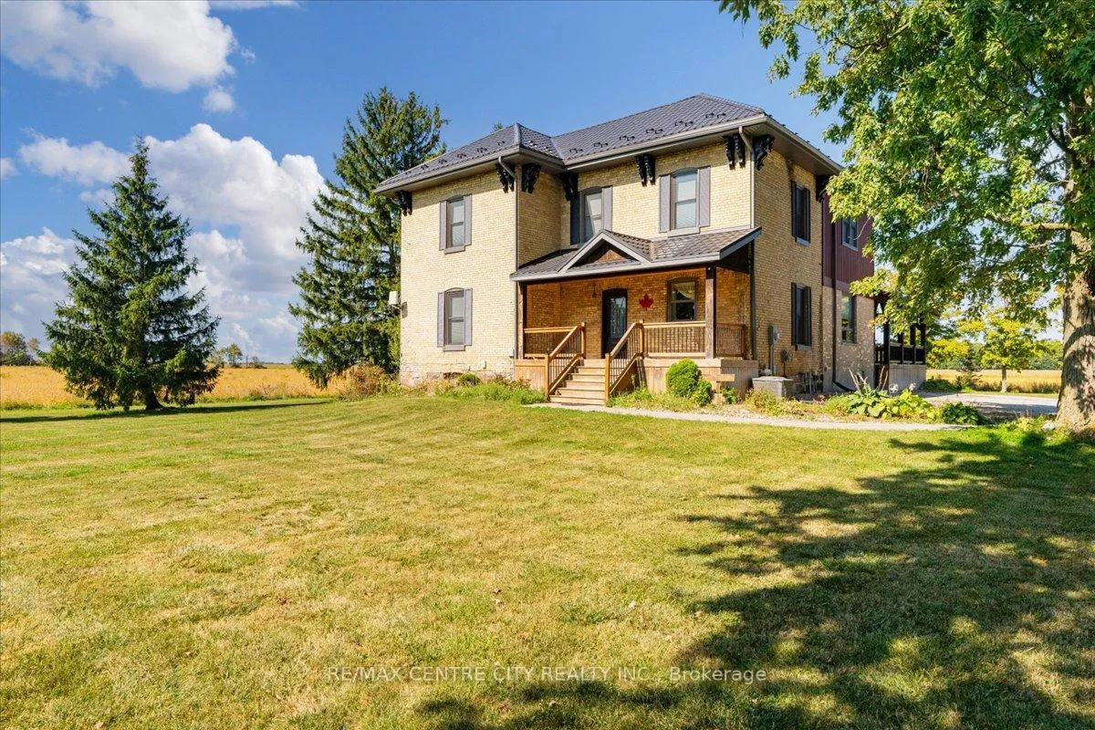 Photo 2 of 9516 Argyle Street E, North Middlesex, Ailsa Craig — HOMEH