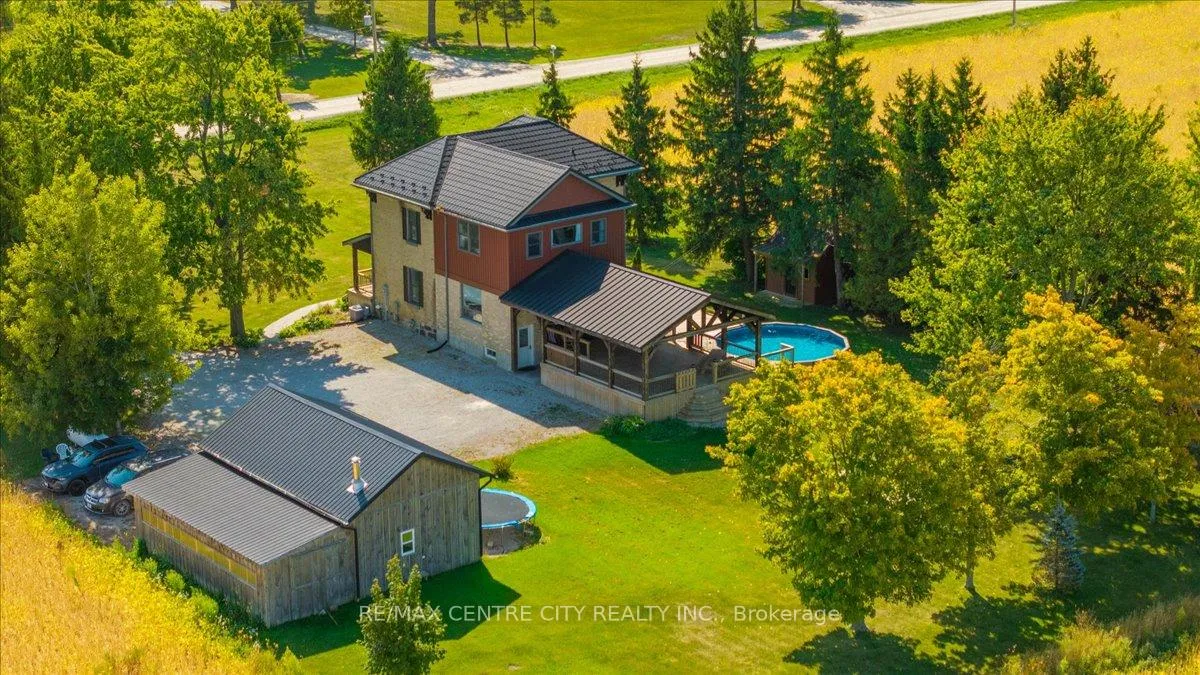 Photo 13 of 9516 Argyle Street E, North Middlesex, Ailsa Craig — HOMEH