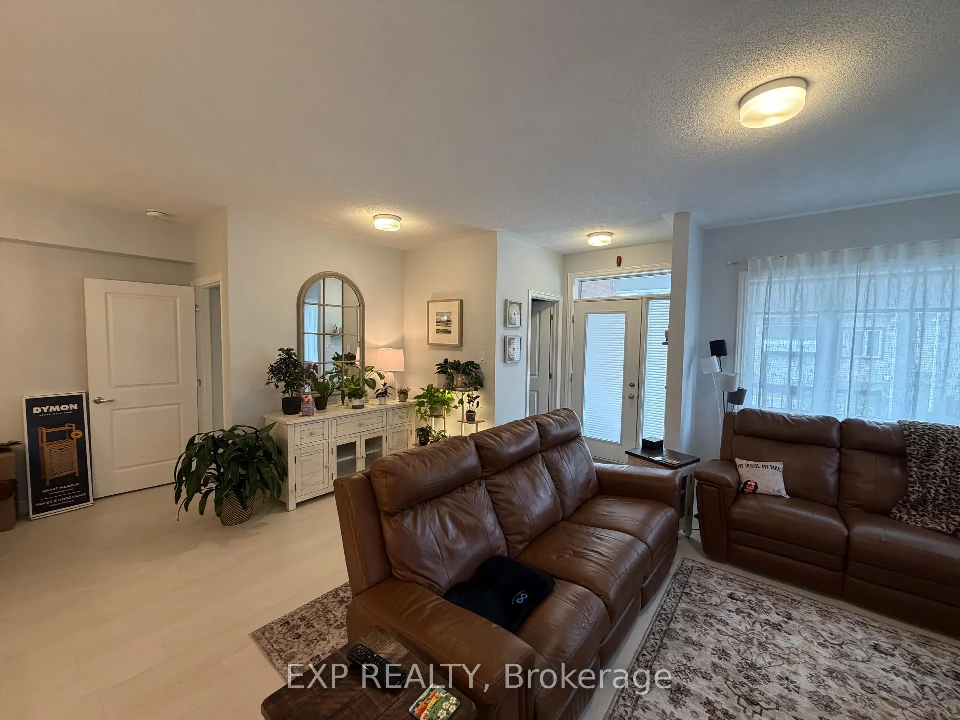 Photo 5 of 214 Pilot Private, Ottawa, Kanata - Emerald Meadows/Trailwest — HOMEH