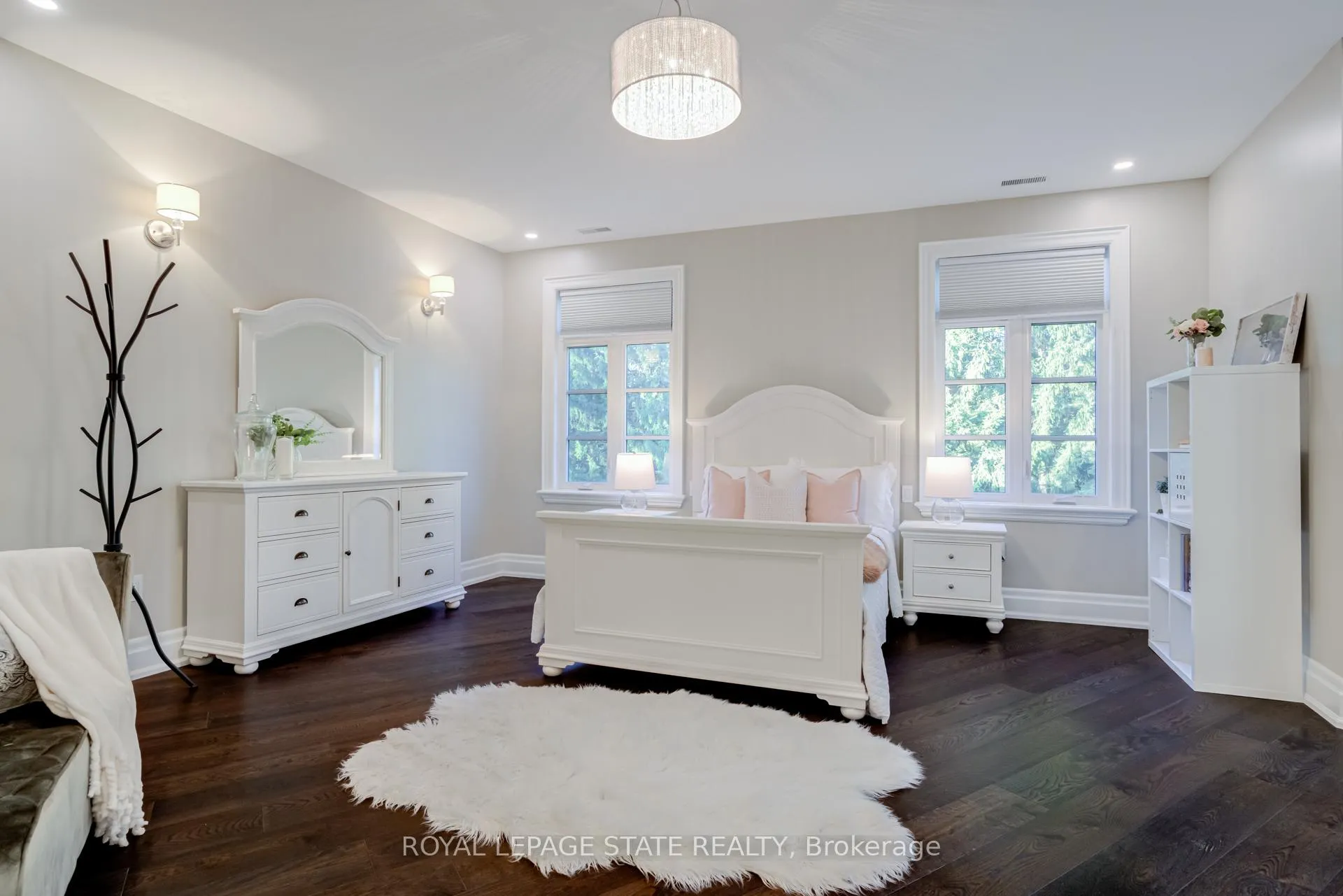 Photo 30 of 126 McGregor Crescent, Hamilton, Ancaster — HOMEH