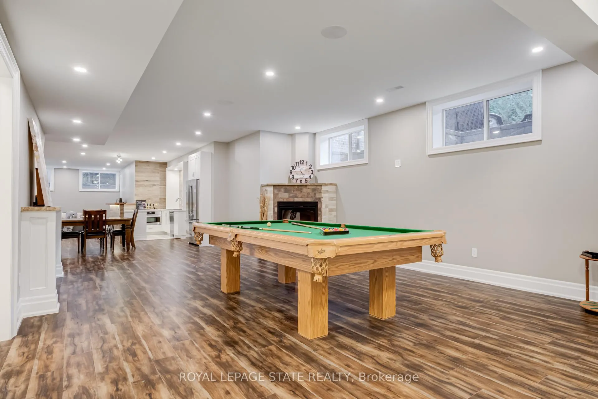 Photo 43 of 126 McGregor Crescent, Hamilton, Ancaster — HOMEH