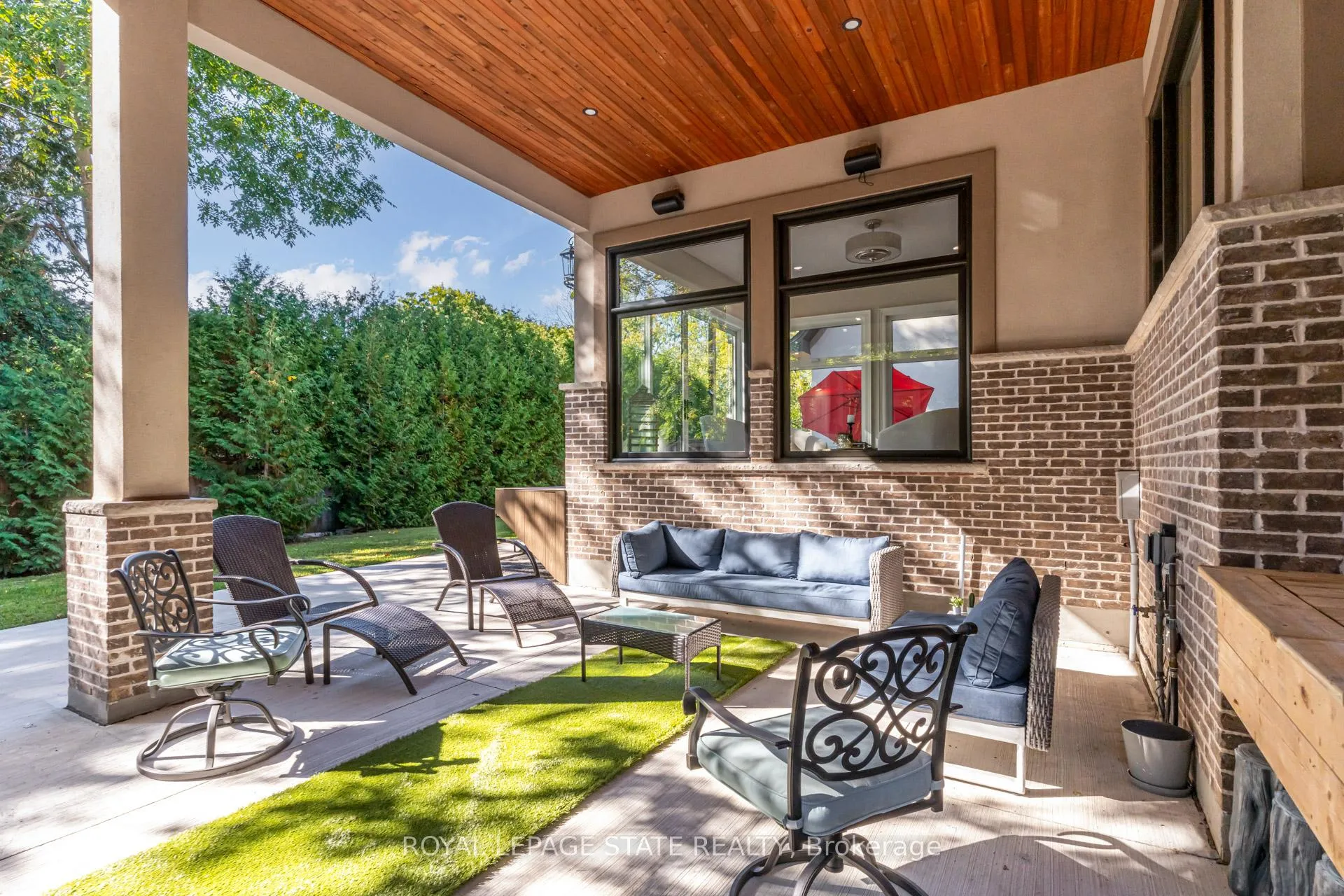 Photo 49 of 126 McGregor Crescent, Hamilton, Ancaster — HOMEH